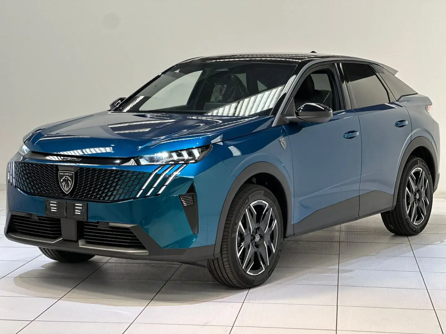 Peugeot 3008 Hybrid 145 e-DCS6 GT - 1