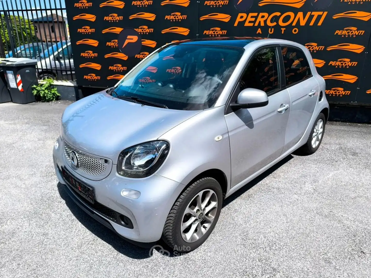 smart forFour 70CV PASSION PANORAMA NAVI CRUISE AUT. Argento - 2