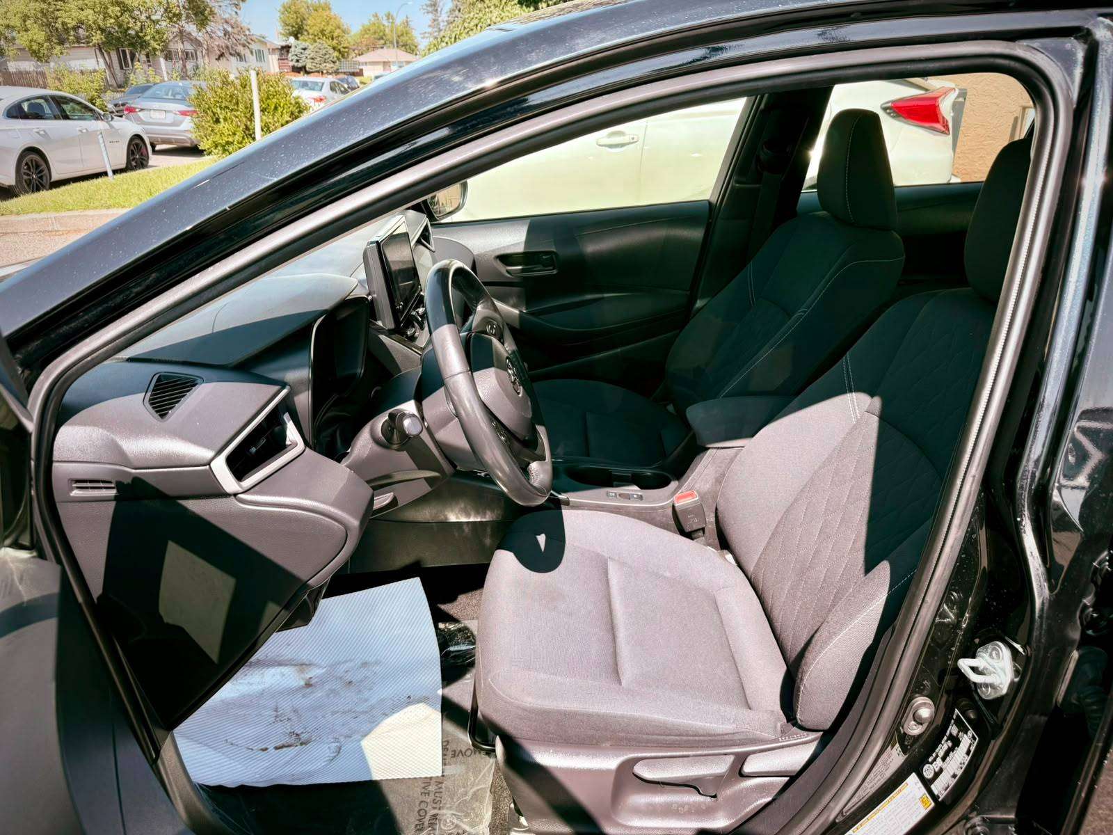 2023 Toyota Corolla Hybrid — view 8