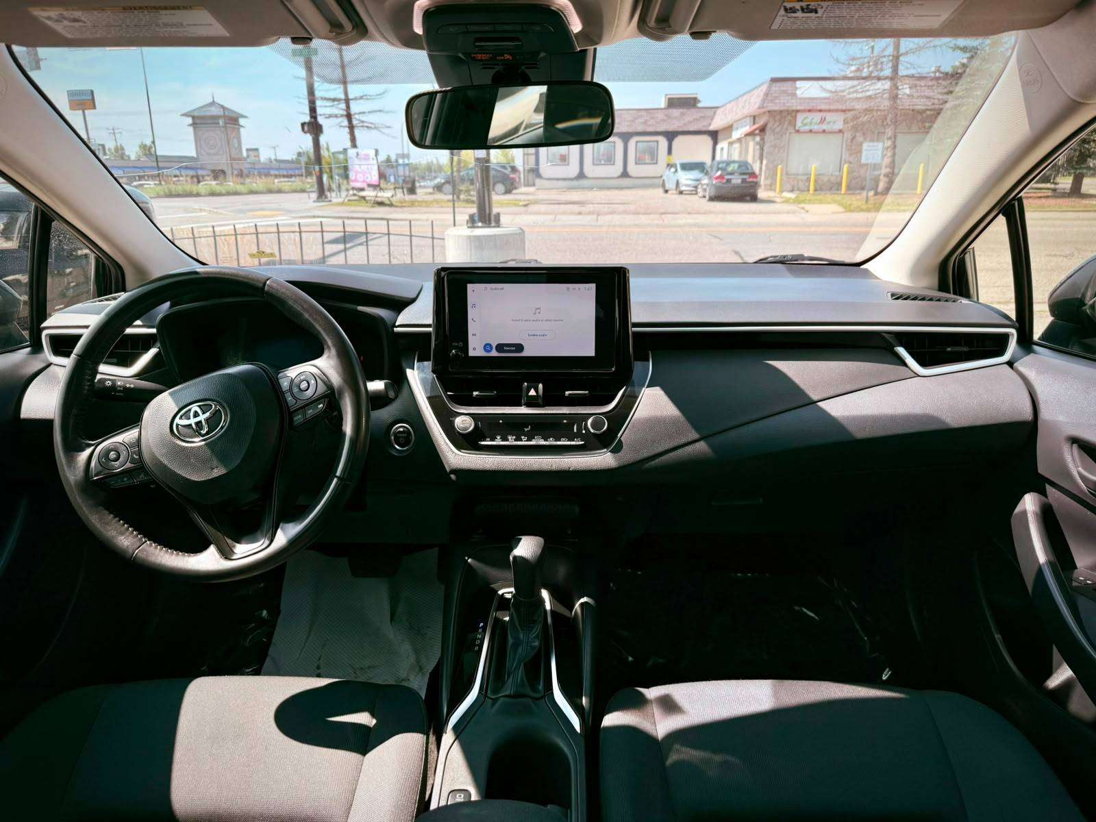 2023 Toyota Corolla Hybrid — view 10