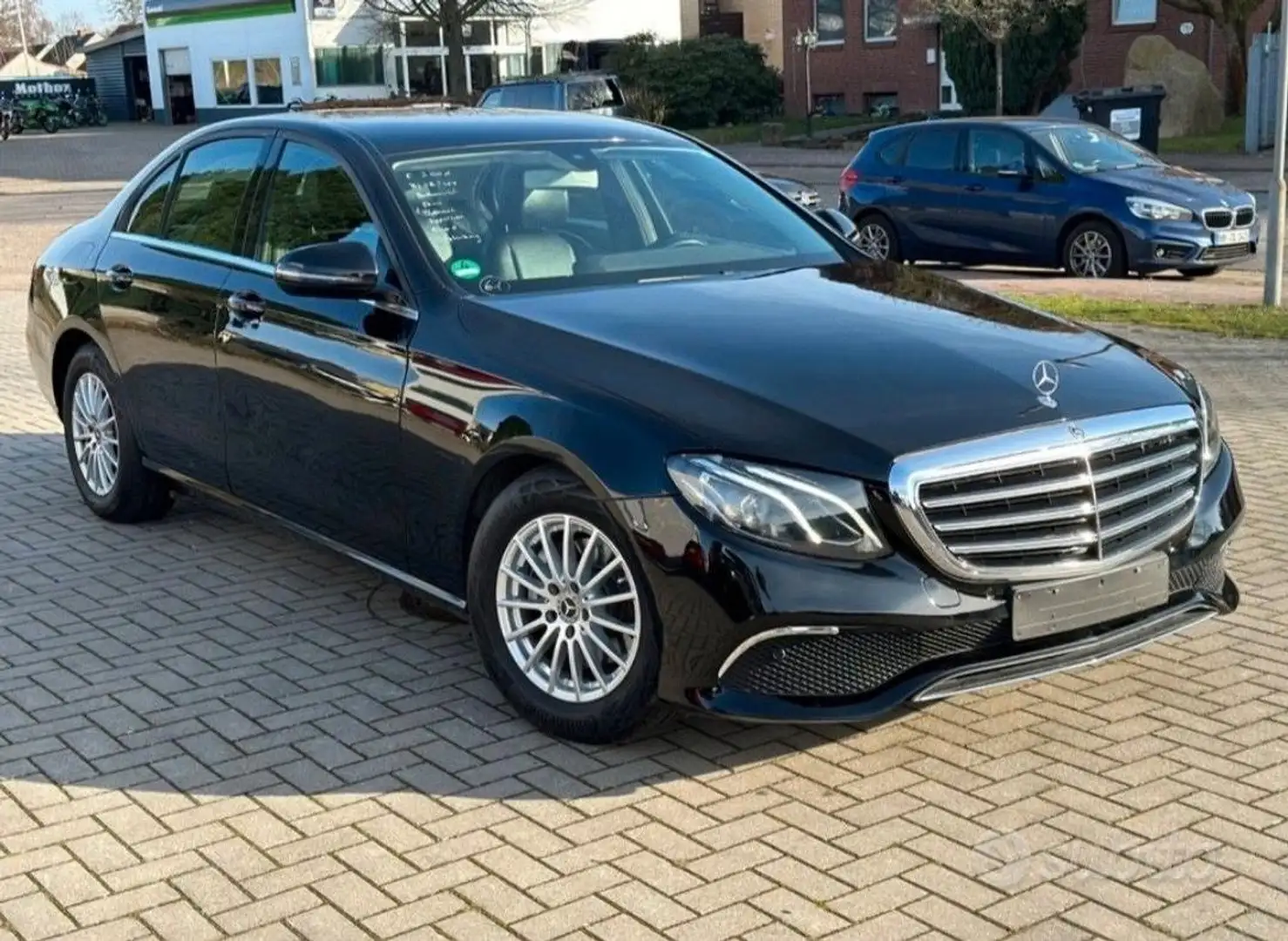 Mercedes-Benz E 200 E+200+d+Business+Sport+auto Negru - 1