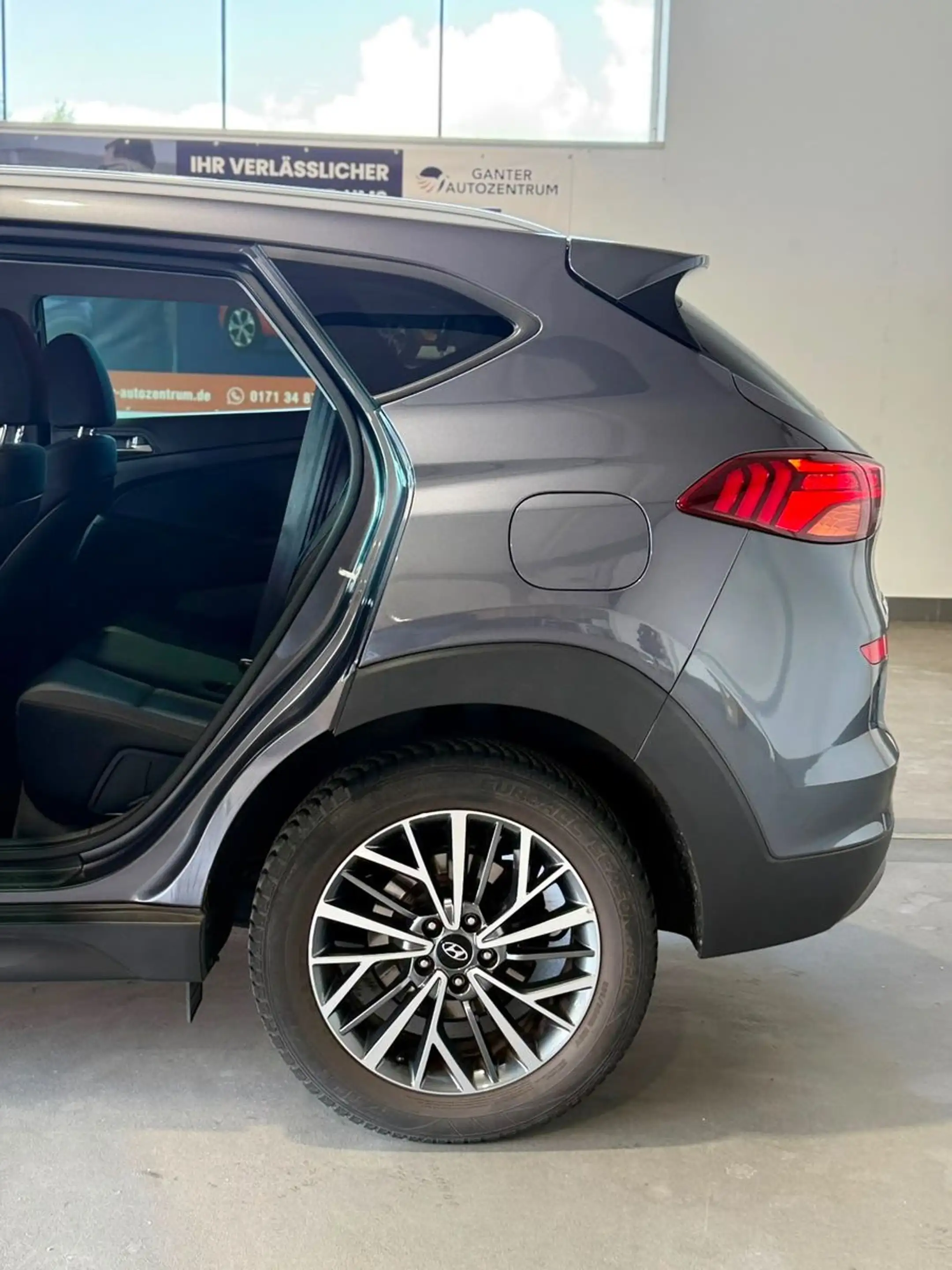 Hyundai TUCSON 1.6 T-GDI + NAVI+KAMERA — photo 9