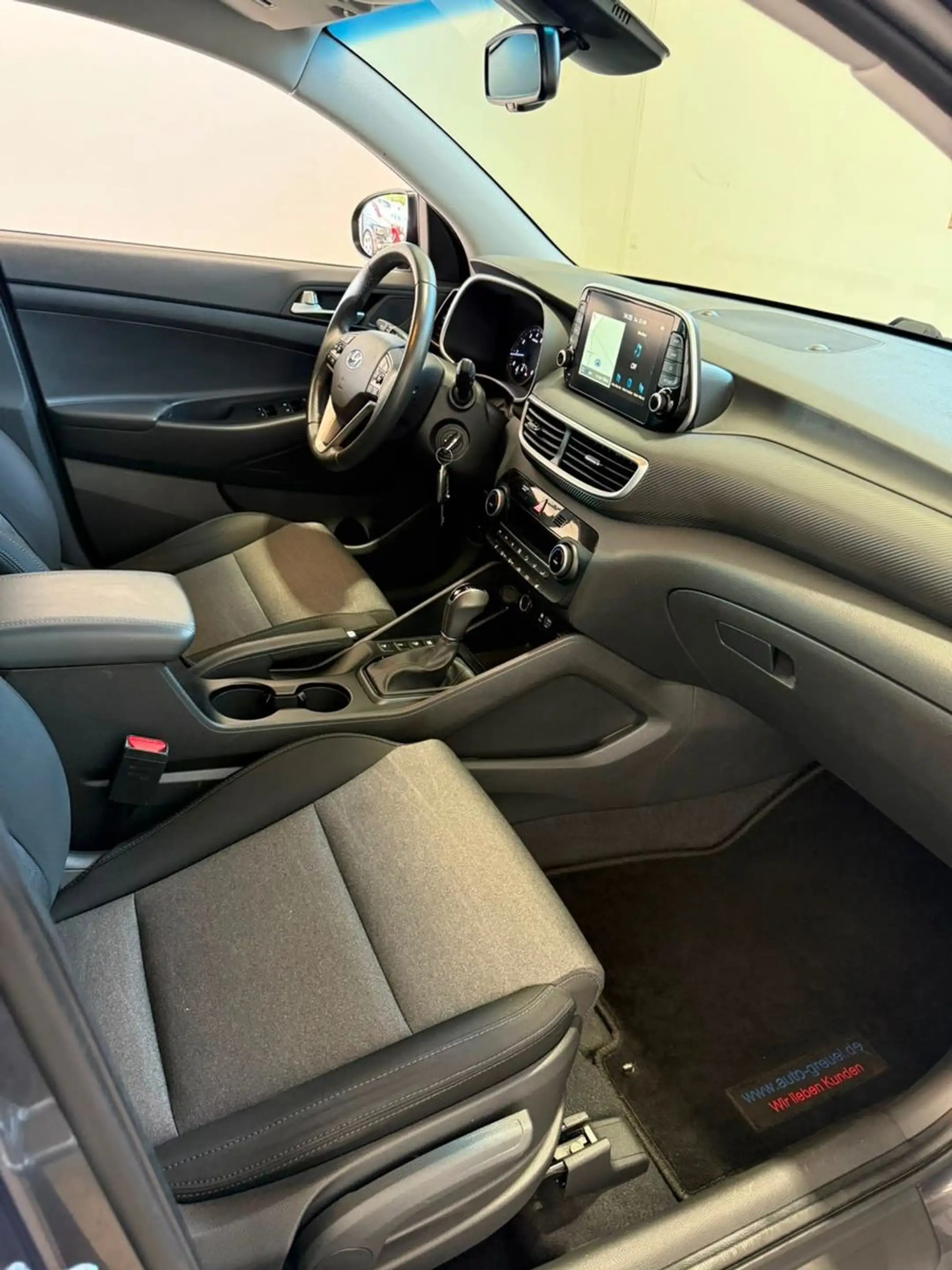 Hyundai TUCSON 1.6 T-GDI + NAVI+KAMERA — photo 15