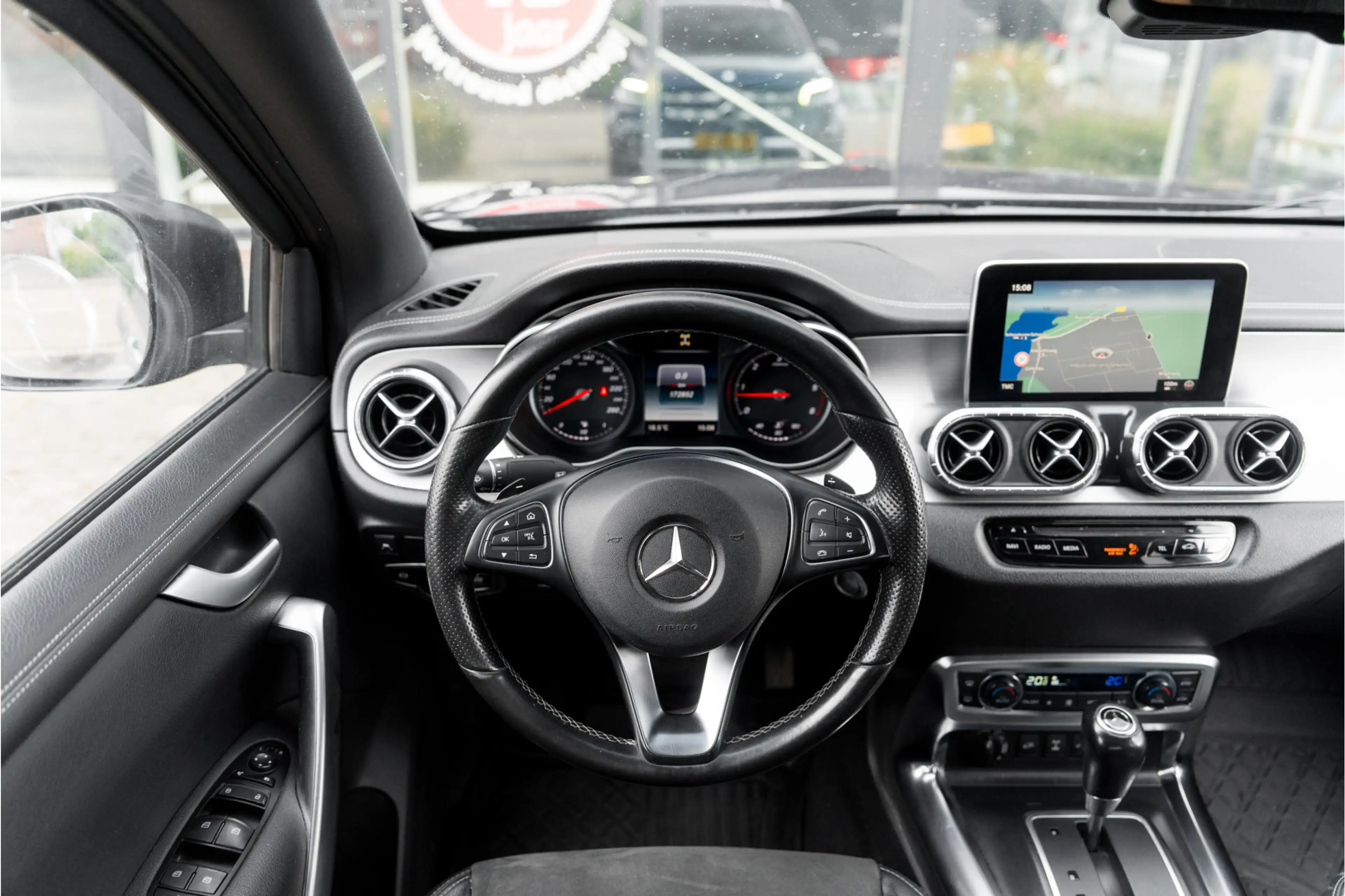 Mercedes-Benz X 350 d 4-MATIC Power Edition — photo 4