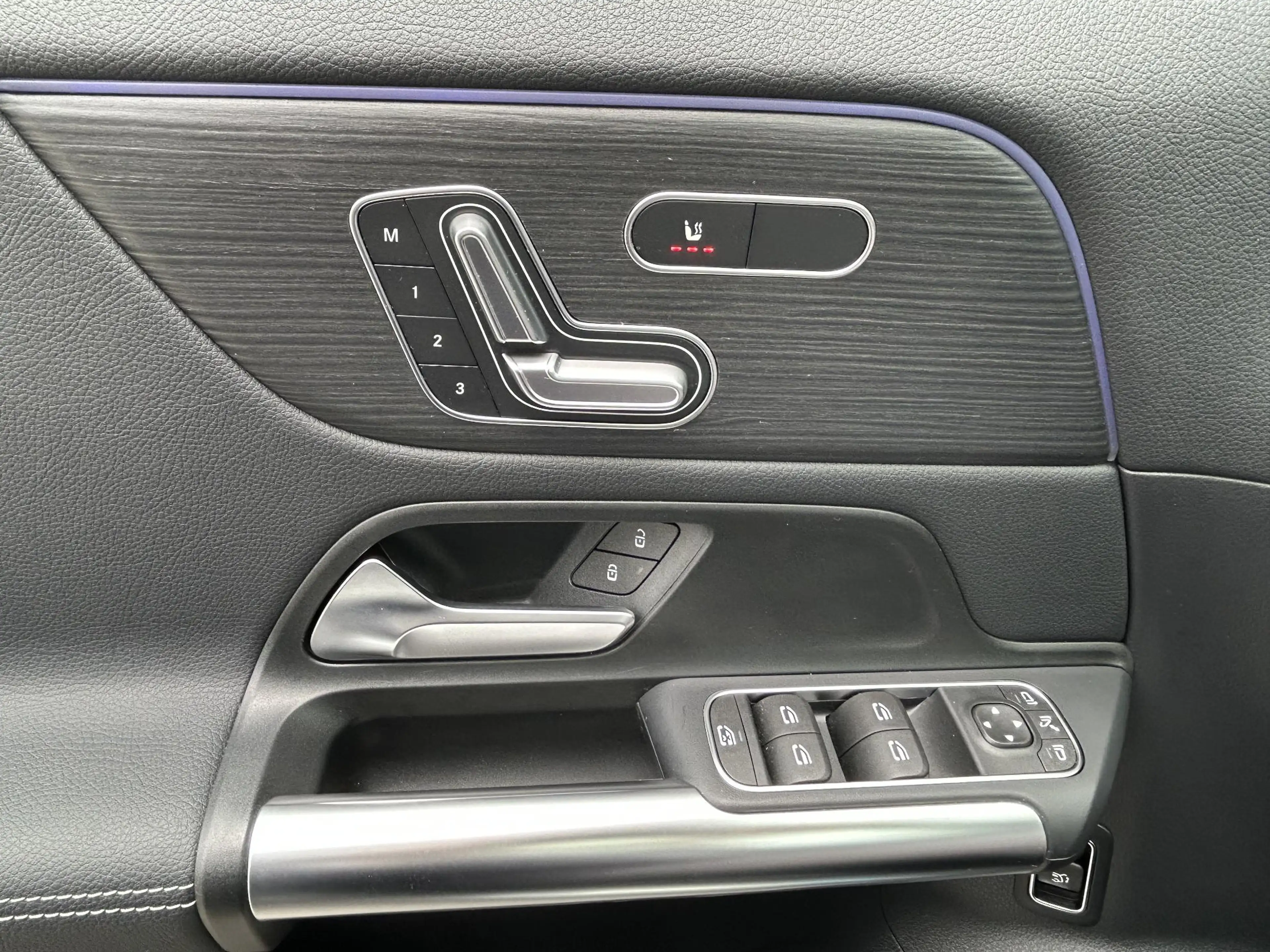 Mercedes-Benz EQA 250 250+ Business Solution Luxury | Trekhaak | Panoram — photo 8