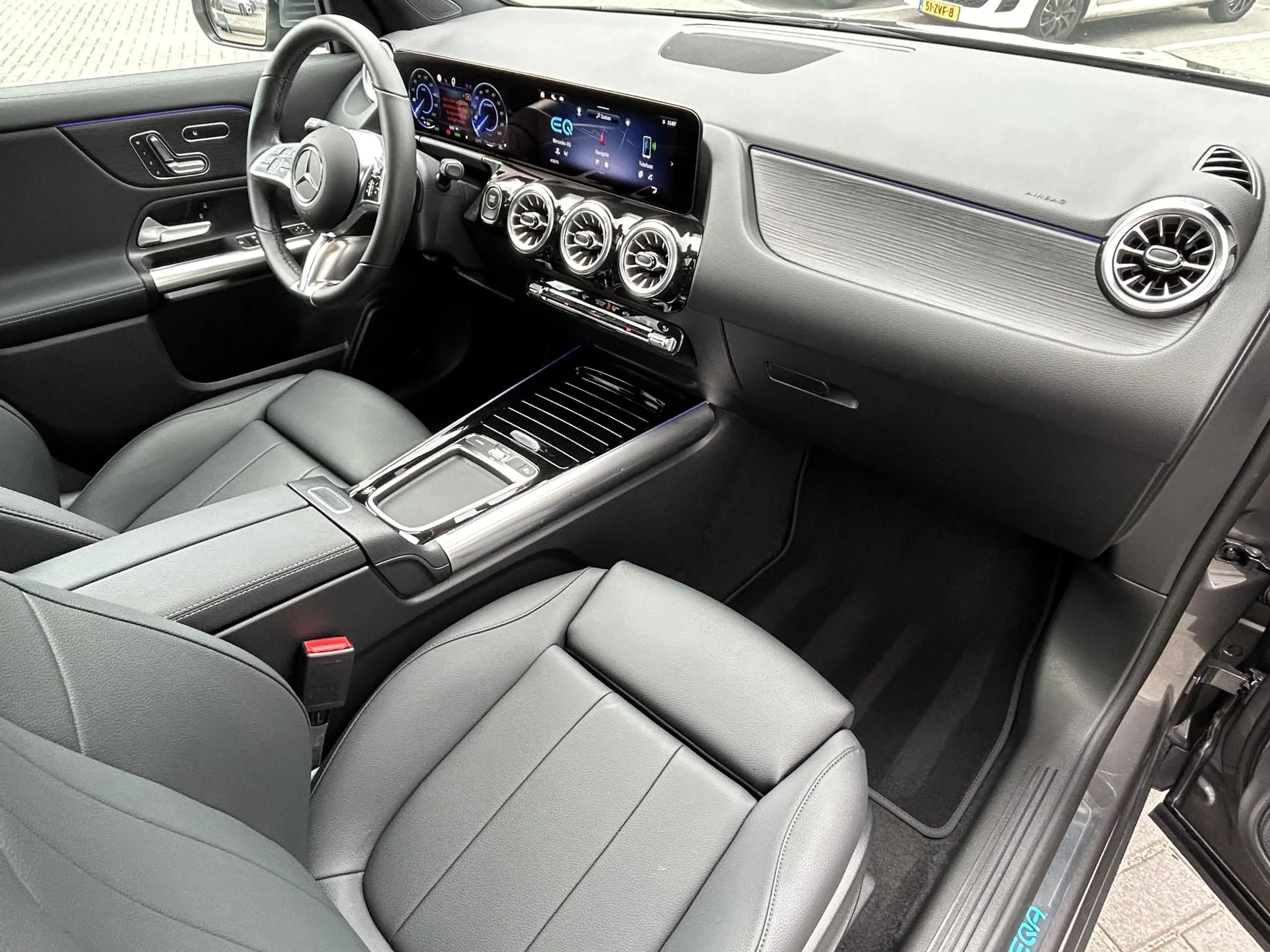 Mercedes-Benz EQA 250 250+ Business Solution Luxury | Trekhaak | Panoram — photo 9