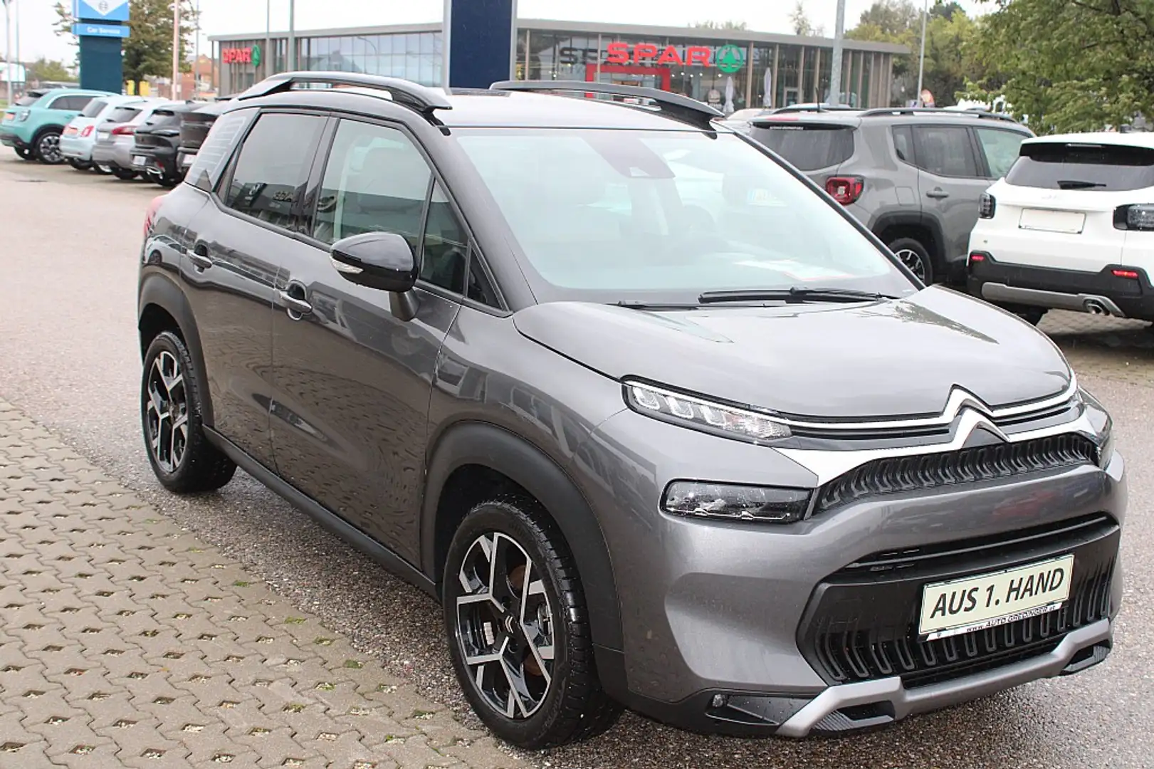 Citroen C3 Aircross PureTech110 S&S 6-Gang-Manuell Max Grau - 1