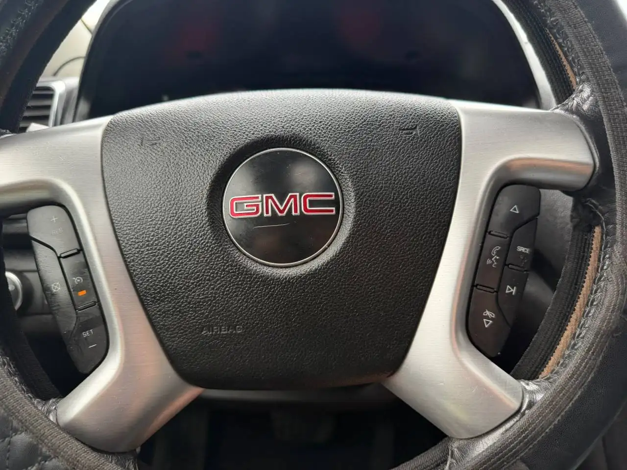 GMC Acadia fotografie GMC Acadia