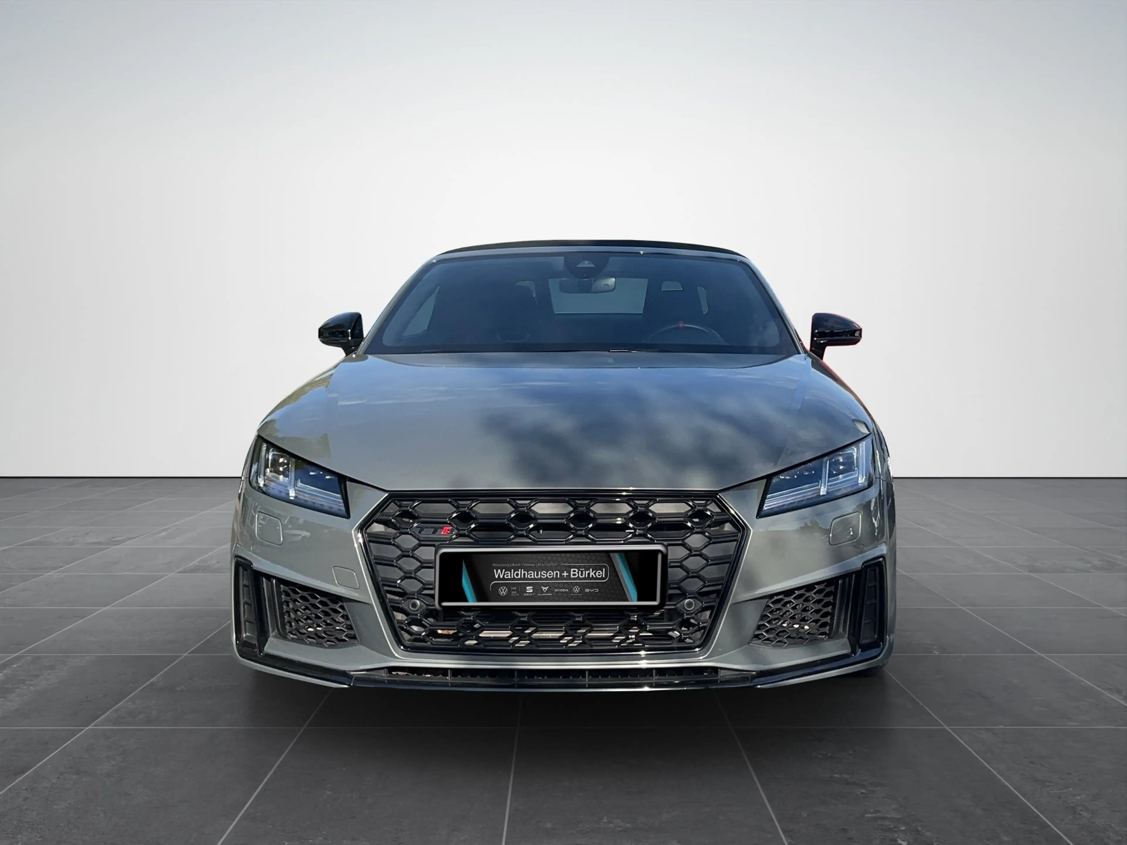 Audi TTS Roadster Leder Matrix LED R-Kam. SHZ Virtual — photo 5