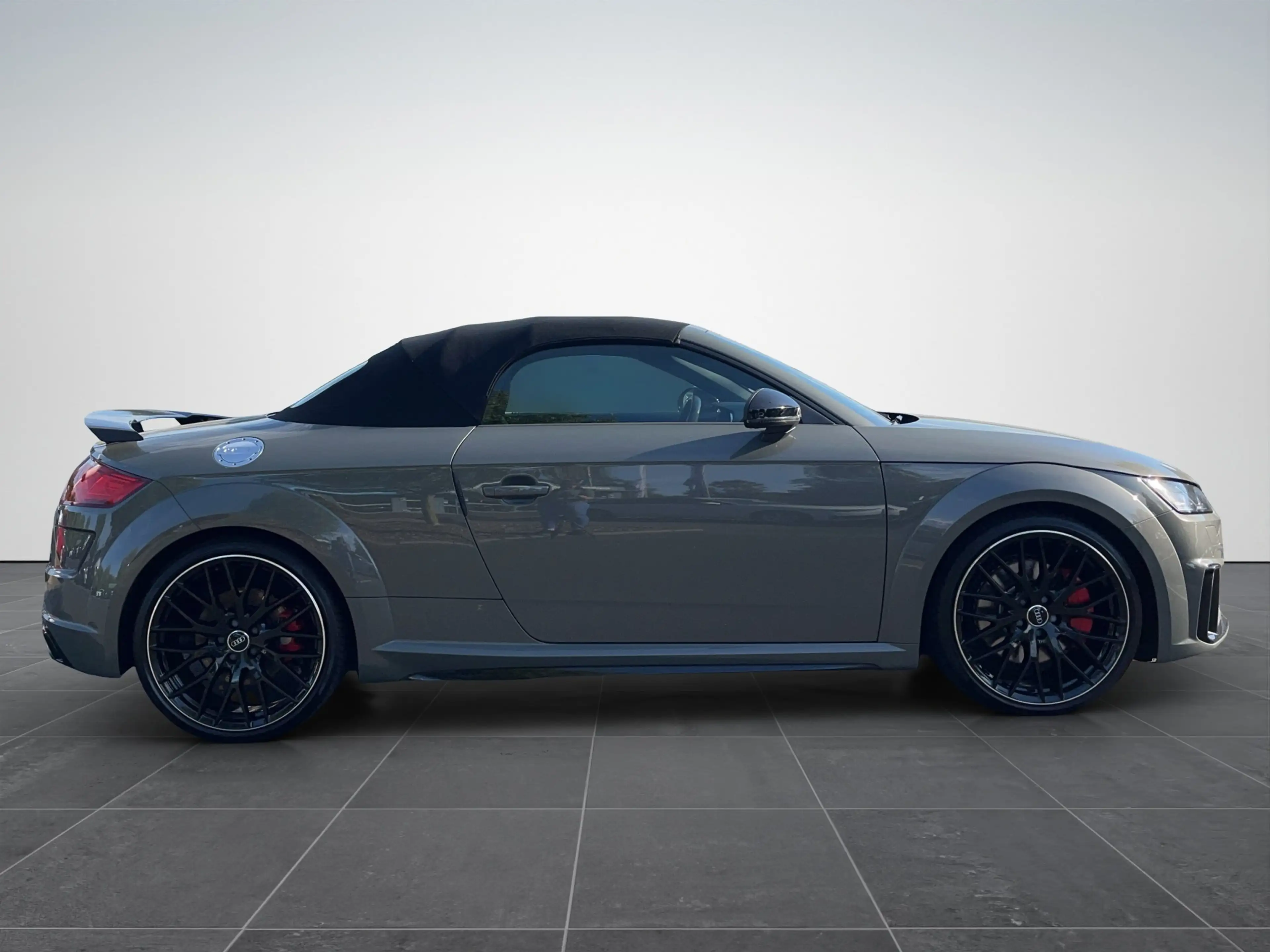 Audi TTS Roadster Leder Matrix LED R-Kam. SHZ Virtual — photo 10