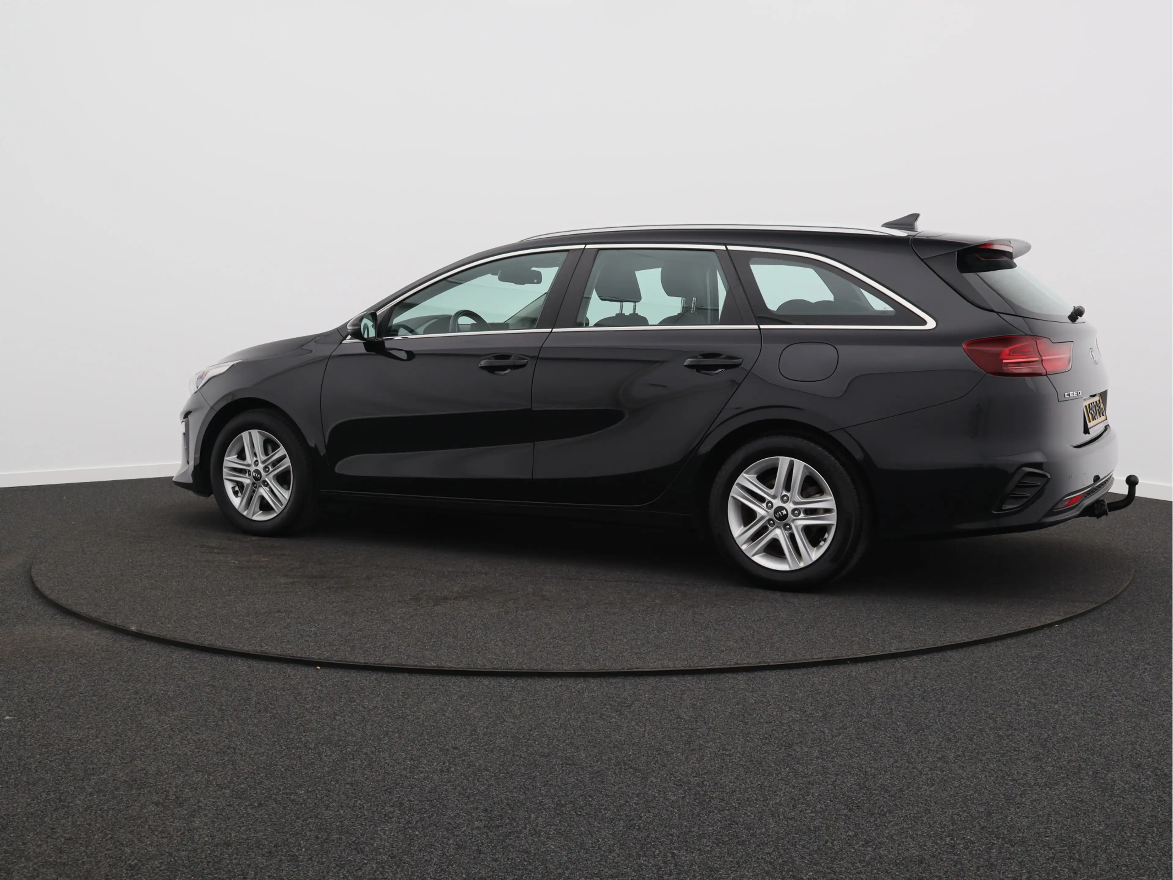 Kia Ceed SW / cee'd SW Sportswagon 1.5 T-GDi DynamicLine/ trekhaak! — photo 13