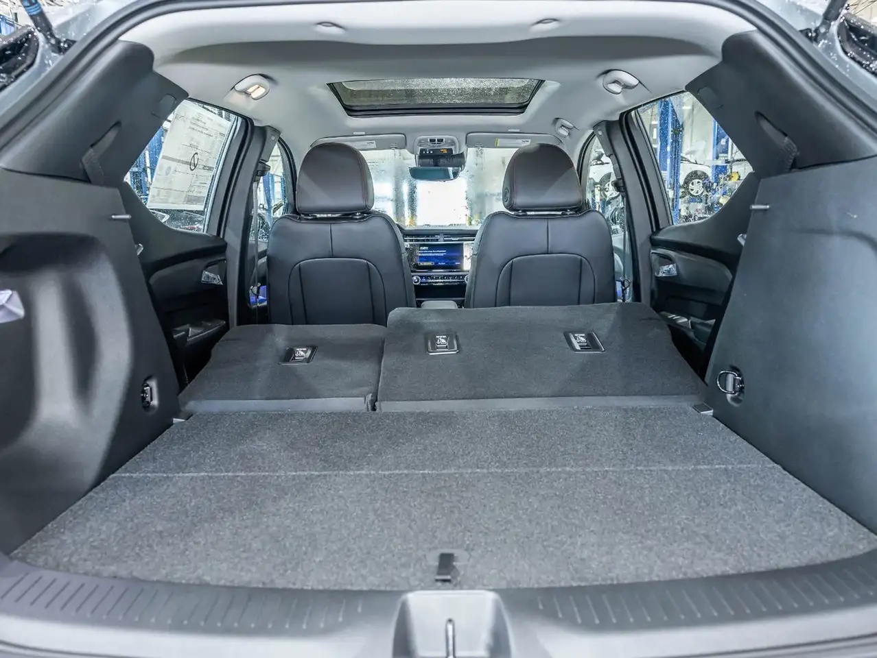 Chevrolet Bolt photo Chevrolet Bolt