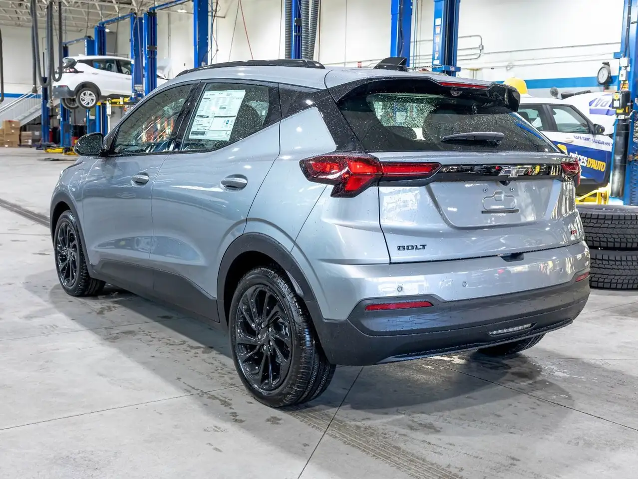 Chevrolet Bolt photo Chevrolet Bolt
