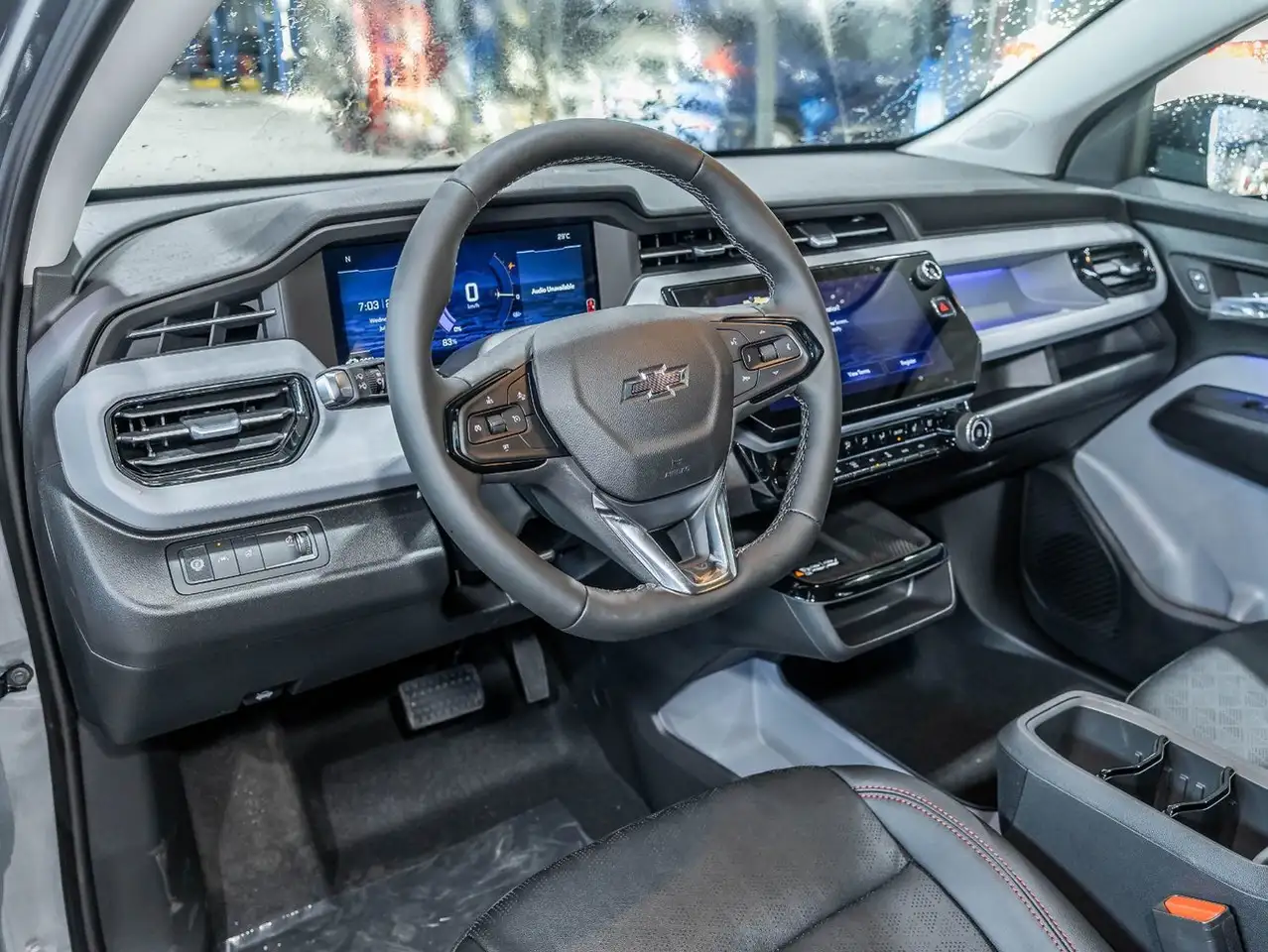 Chevrolet Bolt photo Chevrolet Bolt
