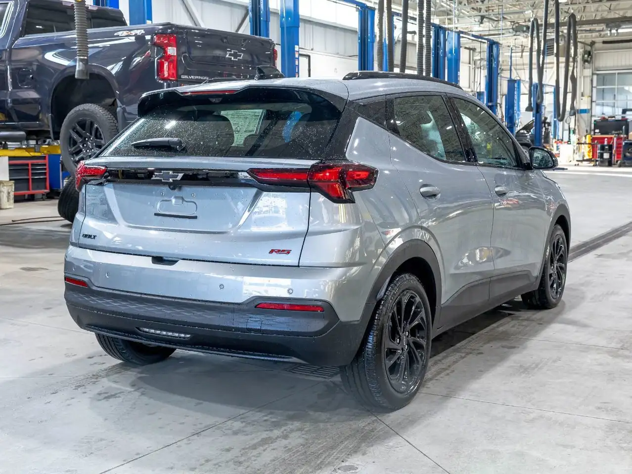 Chevrolet Bolt photo Chevrolet Bolt