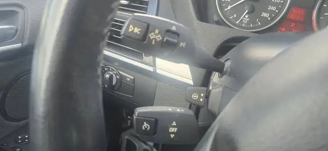 BMW X5 view 13