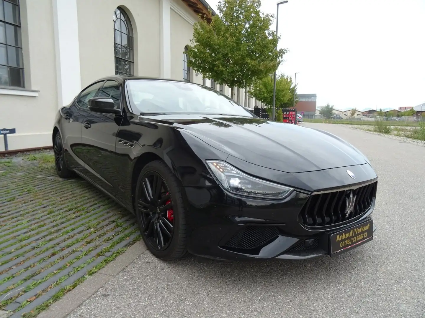 Maserati Ghibli 3.0 V6 Diesel GranSport - Top Ausstattung Schwarz - 2