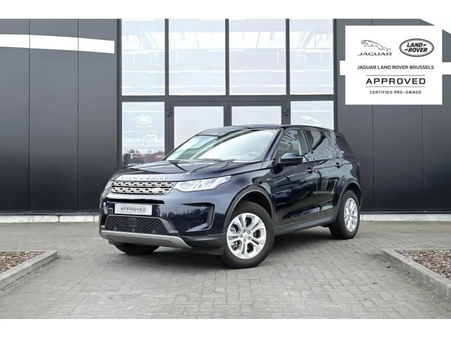 Land Rover Discovery Sport D165 S 2 YEARS WARRANTY Blauw - 1
