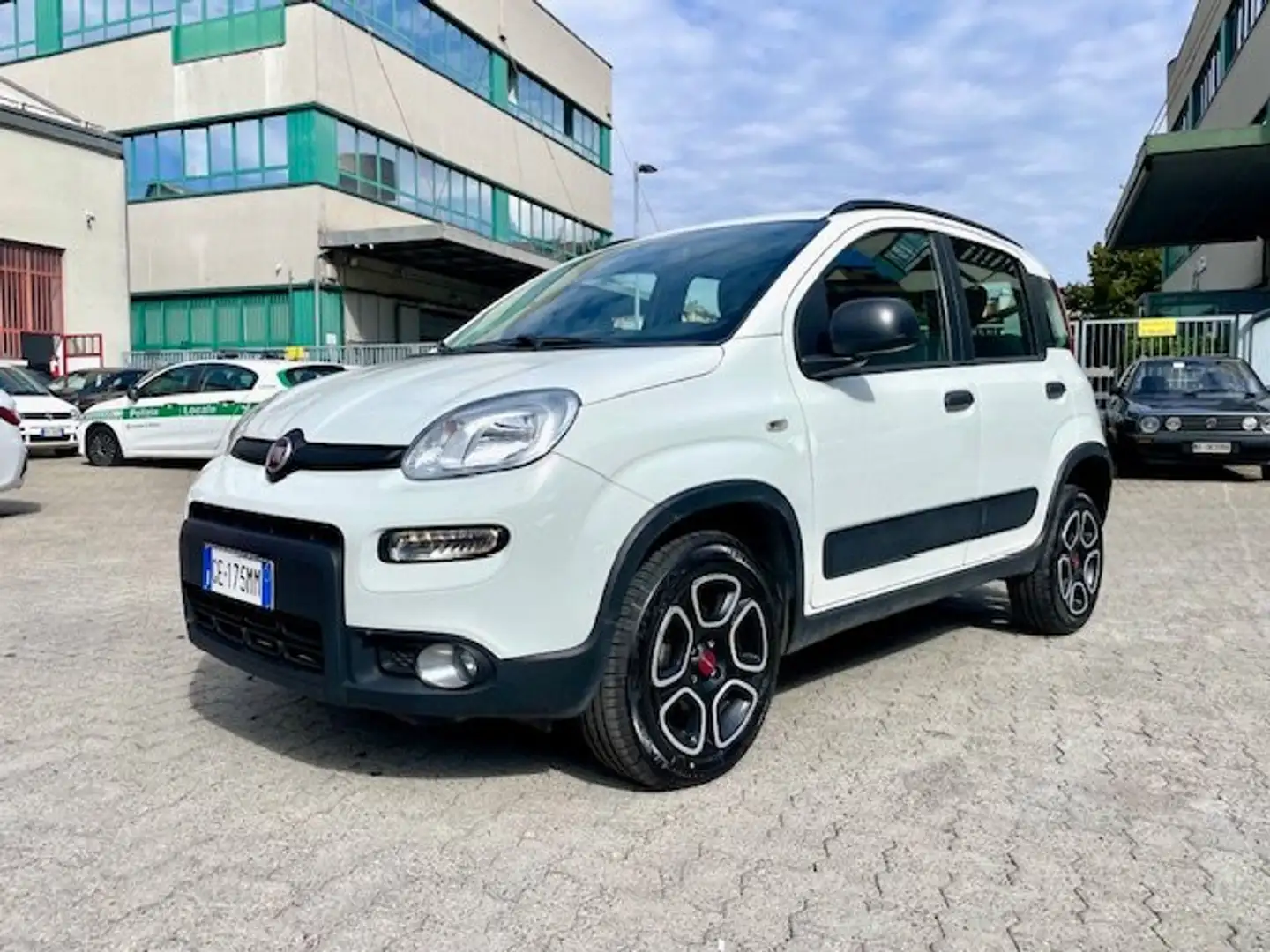 Fiat Panda Cross 0.9 t.air t. Natural Power City Cross E6 Weiß - 1