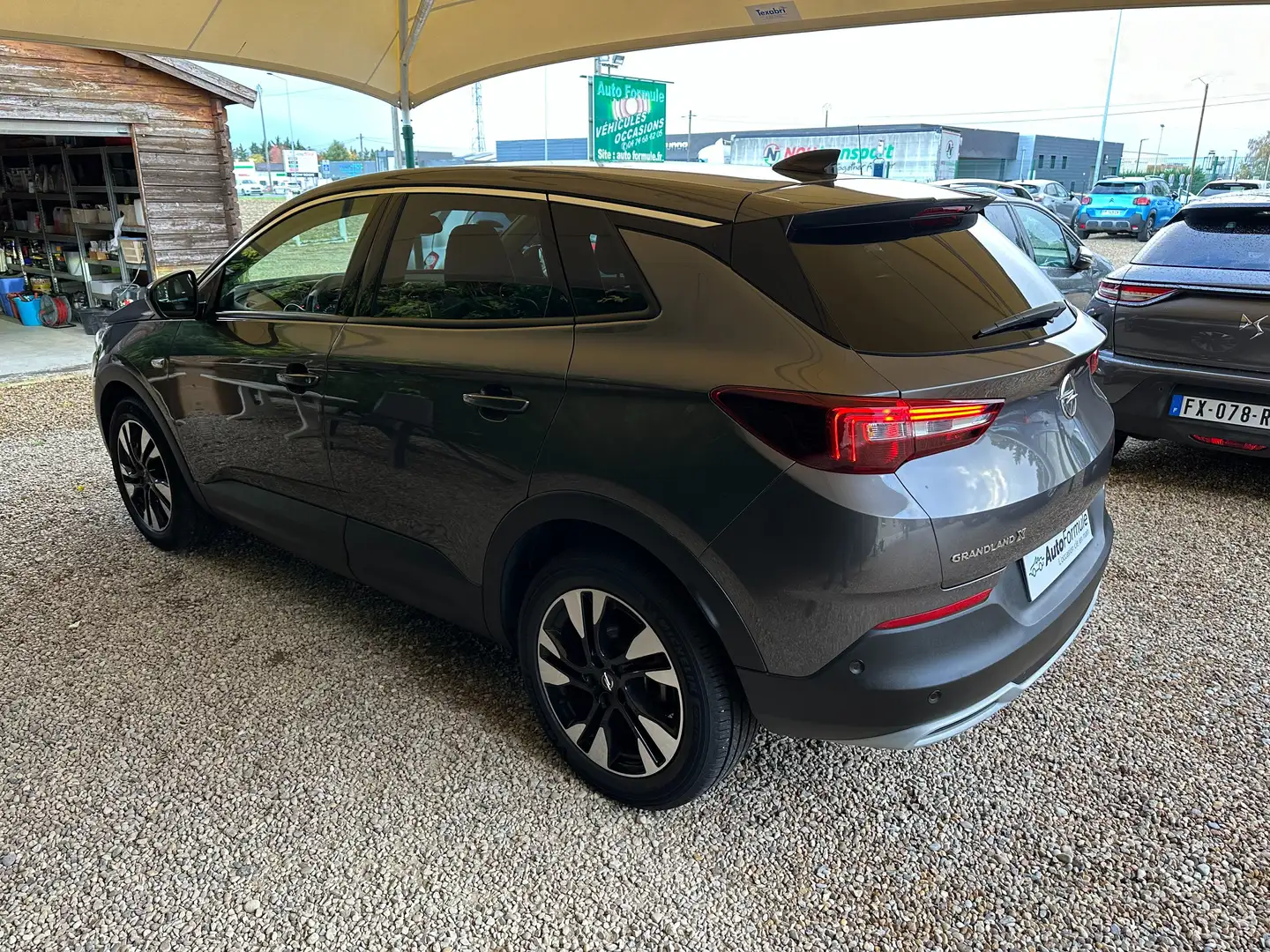 Opel Grandland X 1.5 Diesel 130ch Elegance Business Boite auto 2021 Gris - 2