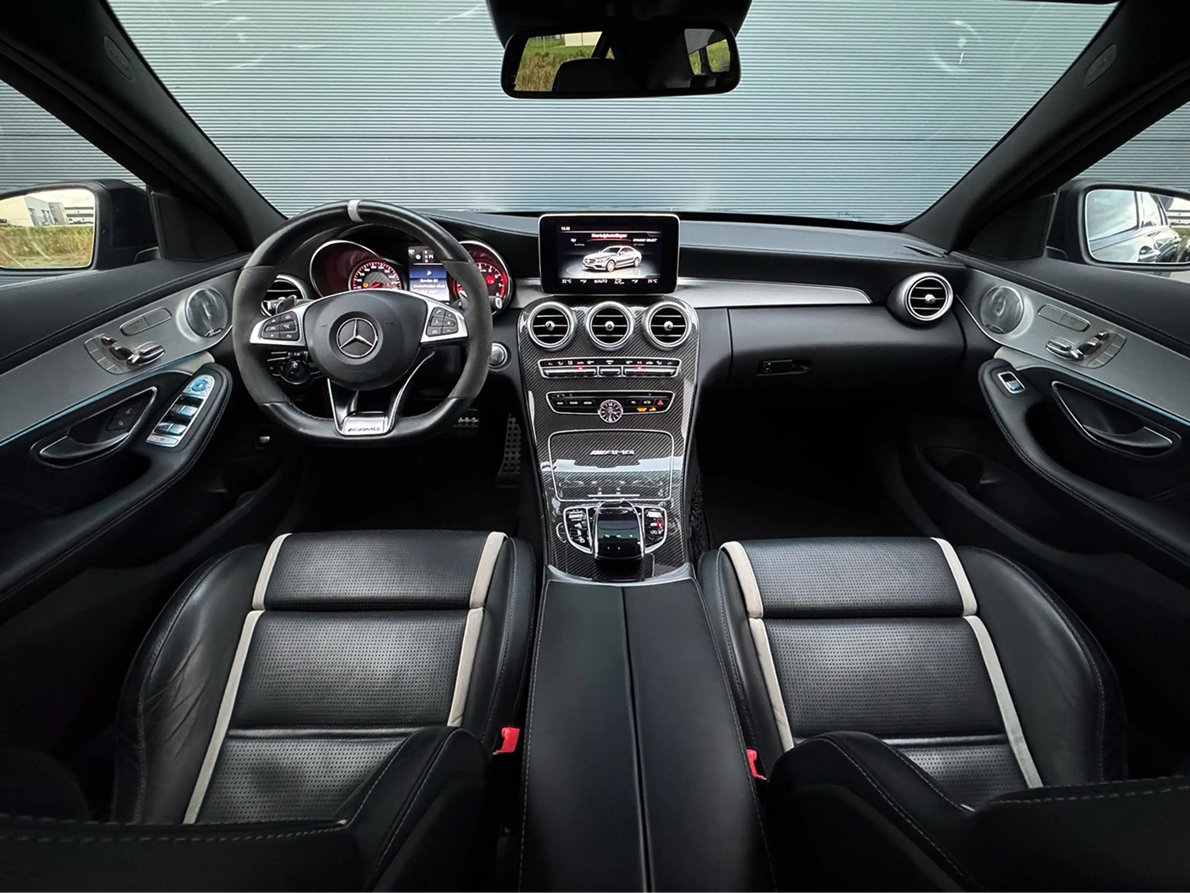 Mercedes-Benz C 63 AMG C63 S Pano,Kuip,keramisch,Carbon,Dealer onderhoude — photo 8