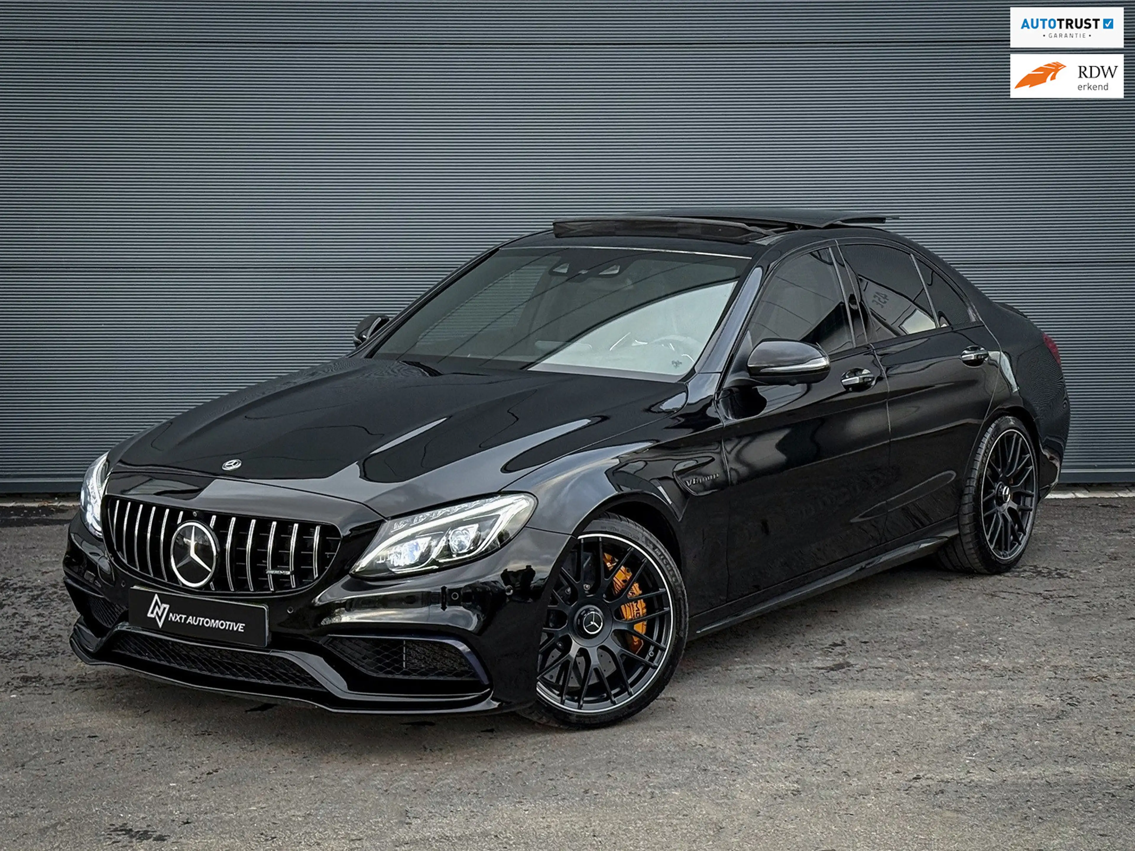 Mercedes-Benz C 63 AMG C63 S Pano,Kuip,keramisch,Carbon,Dealer onderhoude