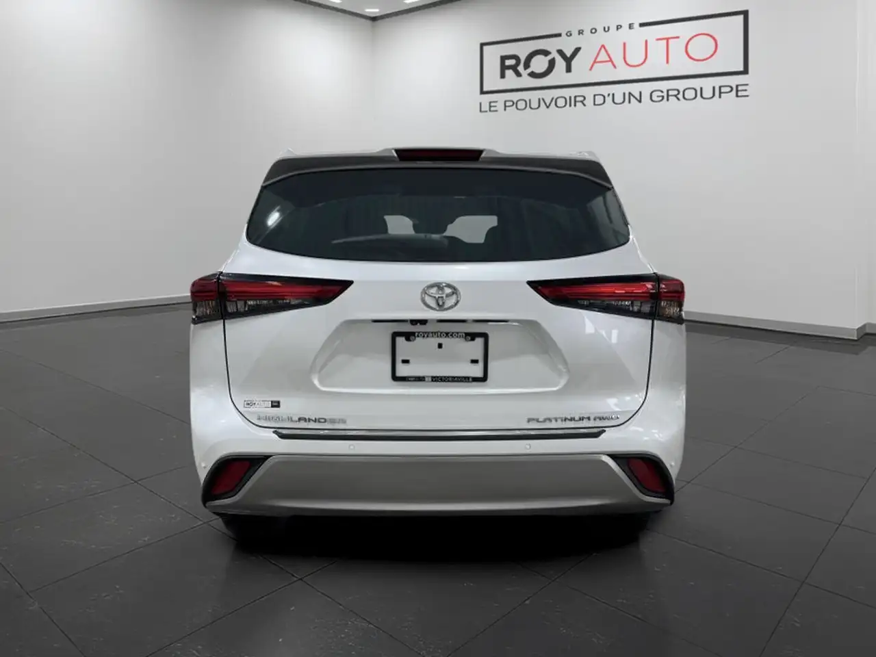 Toyota Highlander снимка Toyota Highlander