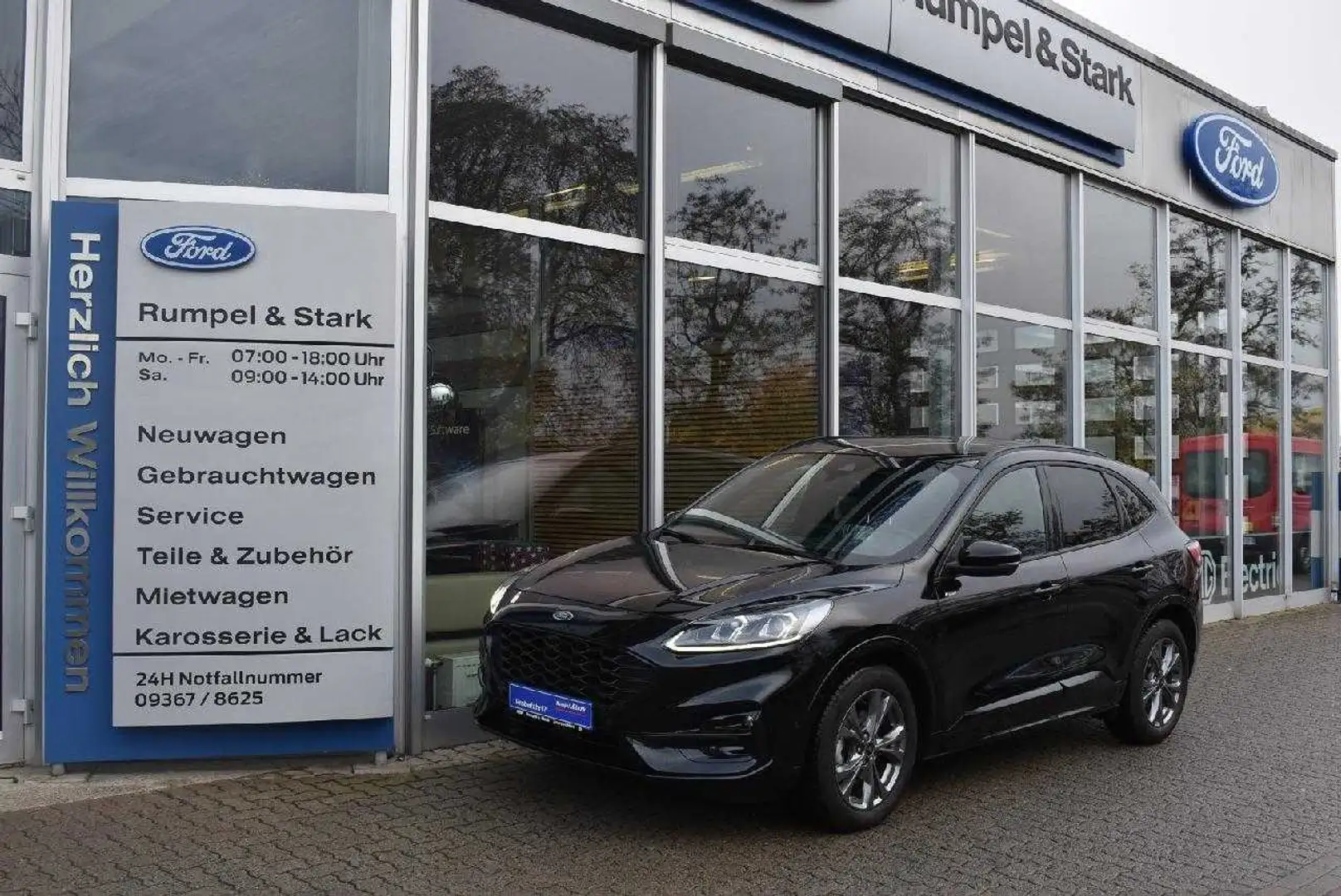 Ford Kuga ST-Line X Schwarz - 1
