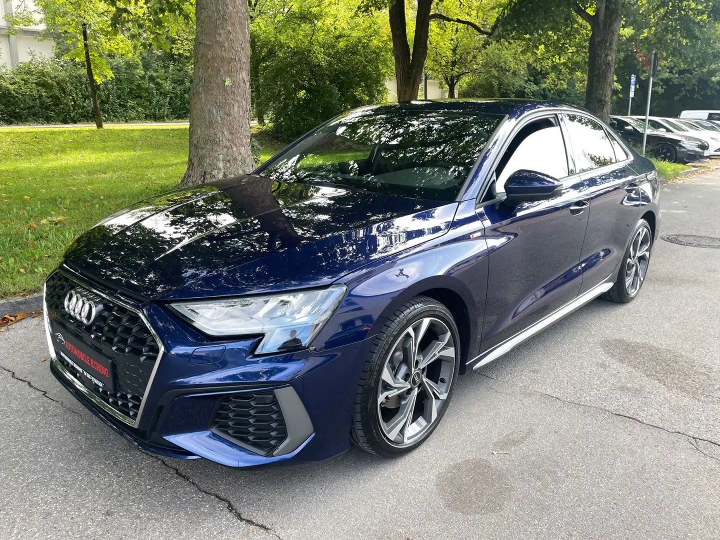 Audi A3 35 TDI 150 S line-S tronic*Navi/Virtual*LED* Blau - 1