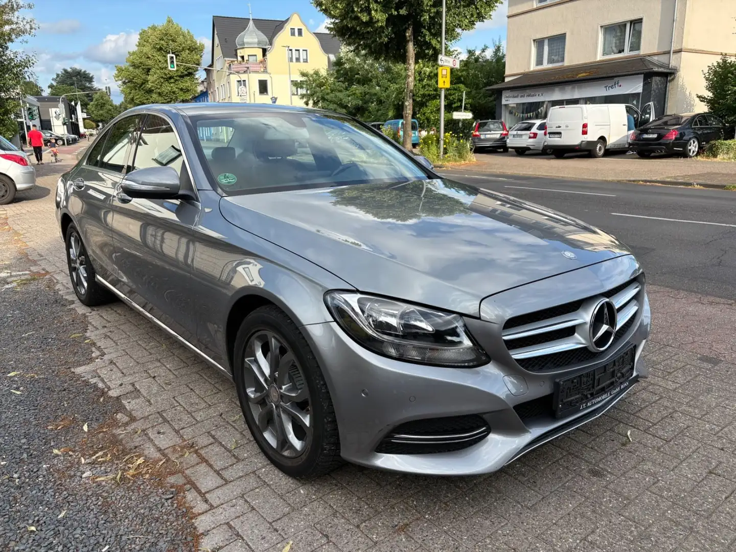 Mercedes-Benz C 180 C -Klasse Lim. C 180 CGI-Automatik,Navi,7G Argent - 2