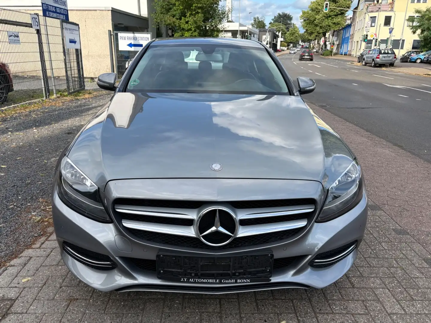 Mercedes-Benz C 180 C -Klasse Lim. C 180 CGI-Automatik,Navi,7G Argent - 1