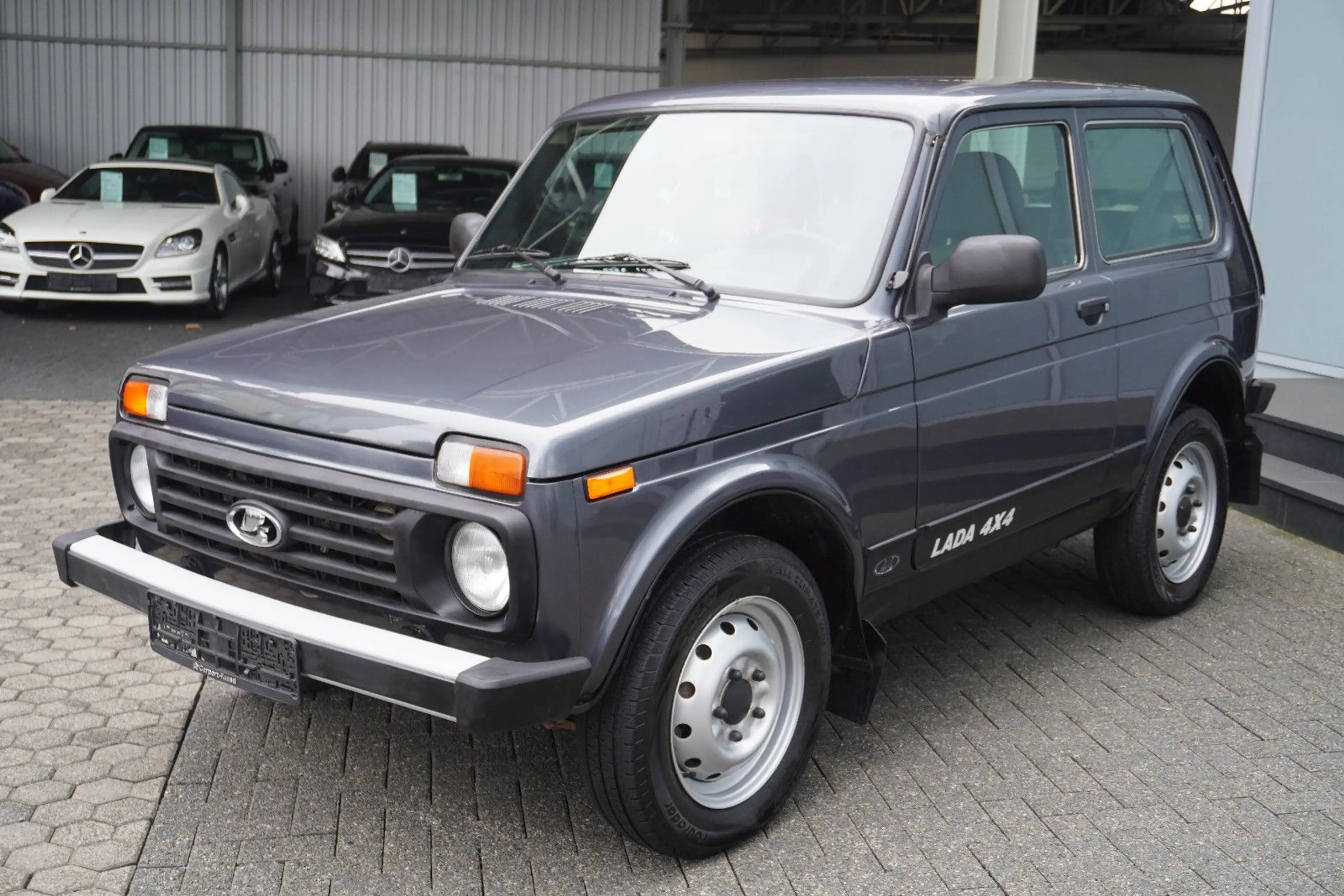Lada Taiga Basis 4x4 aus 1.Hand — photo 5