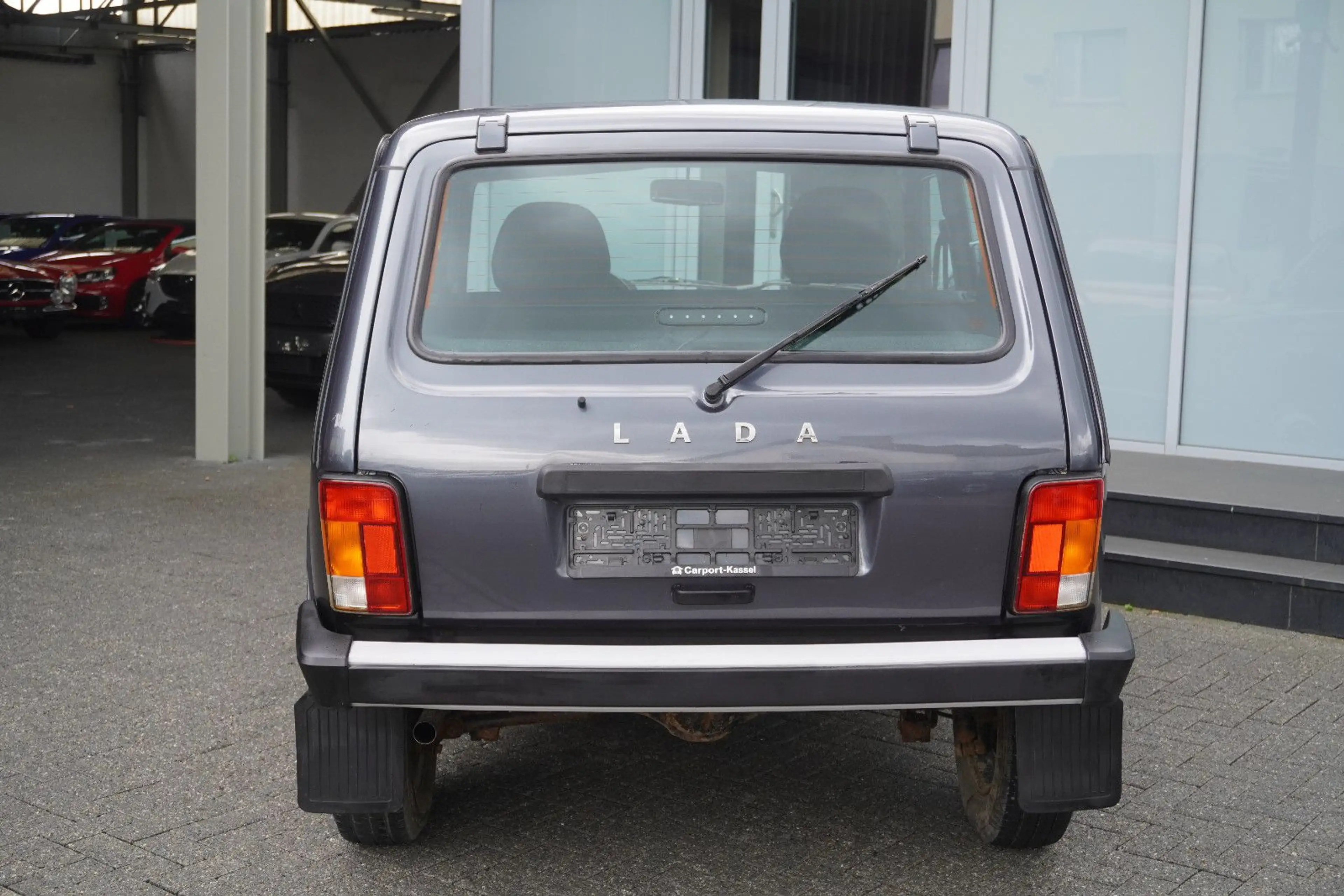 Lada Taiga Basis 4x4 aus 1.Hand — photo 10