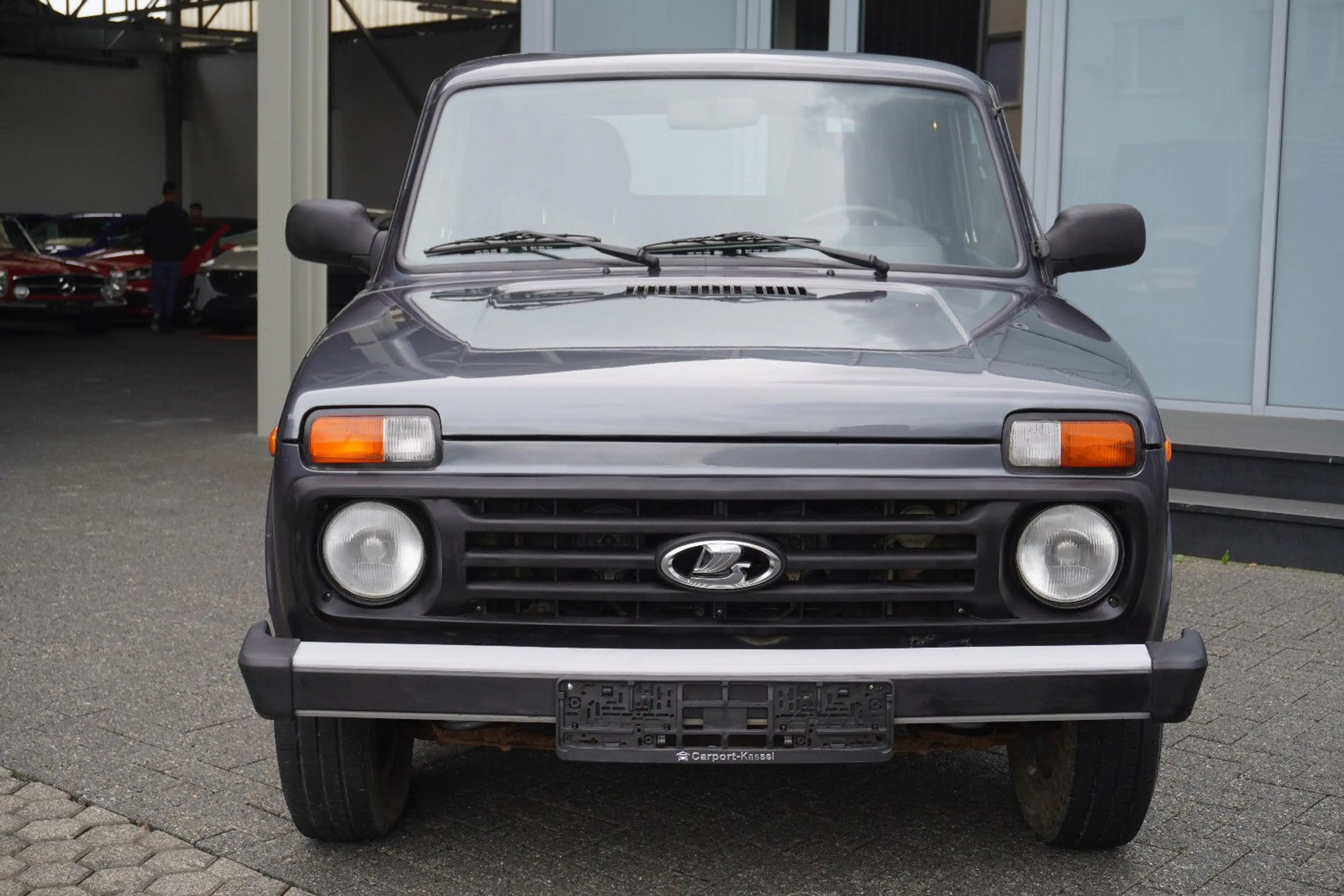 Lada Taiga Basis 4x4 aus 1.Hand — photo 4