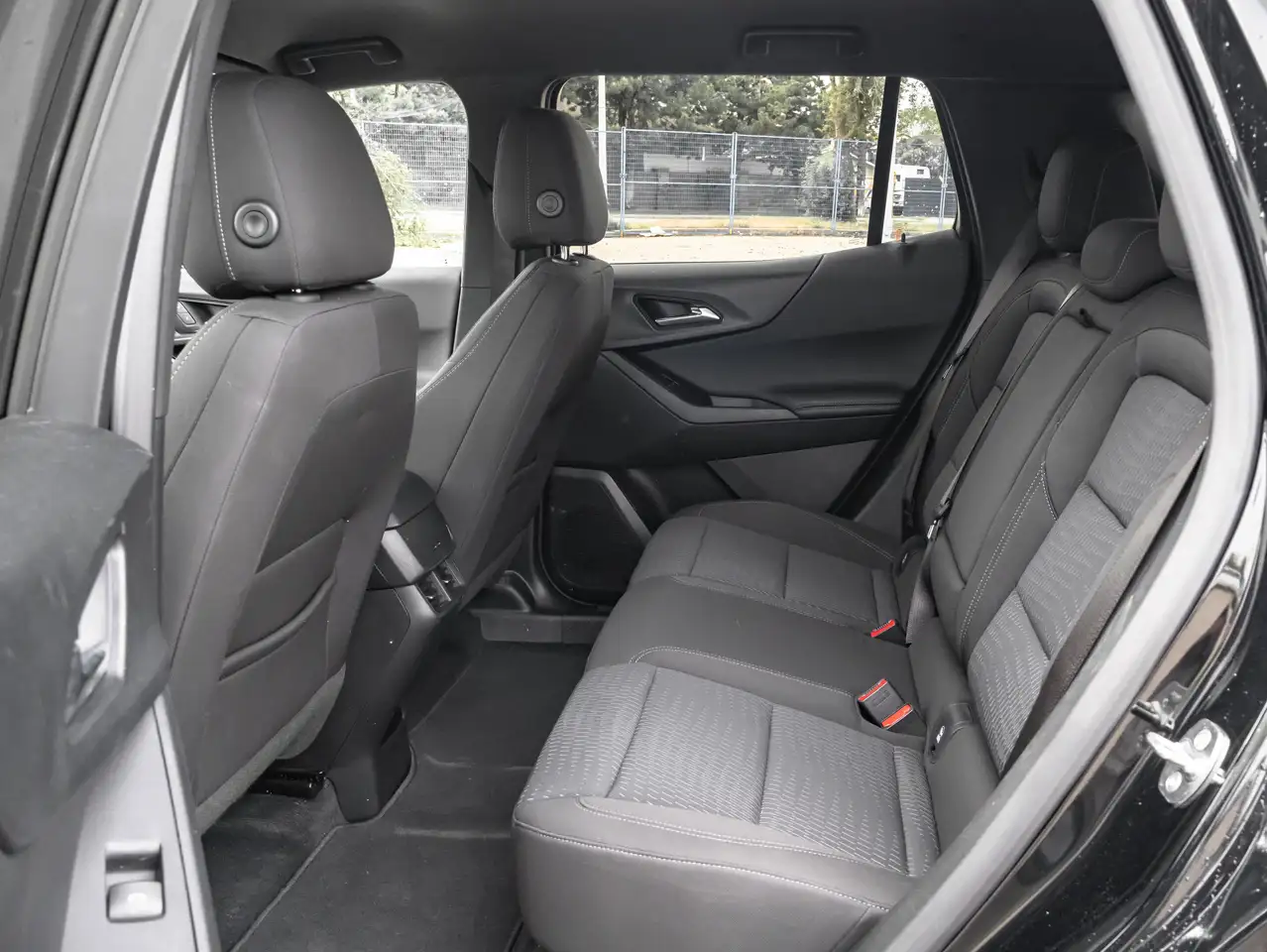 Chevrolet Equinox снимка Chevrolet Equinox