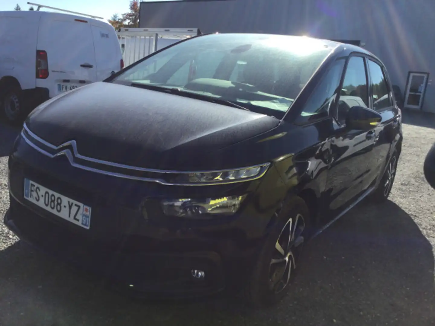 Citroen C4 SpaceTourer 130ch Business  EAT8 essence Noir - 1