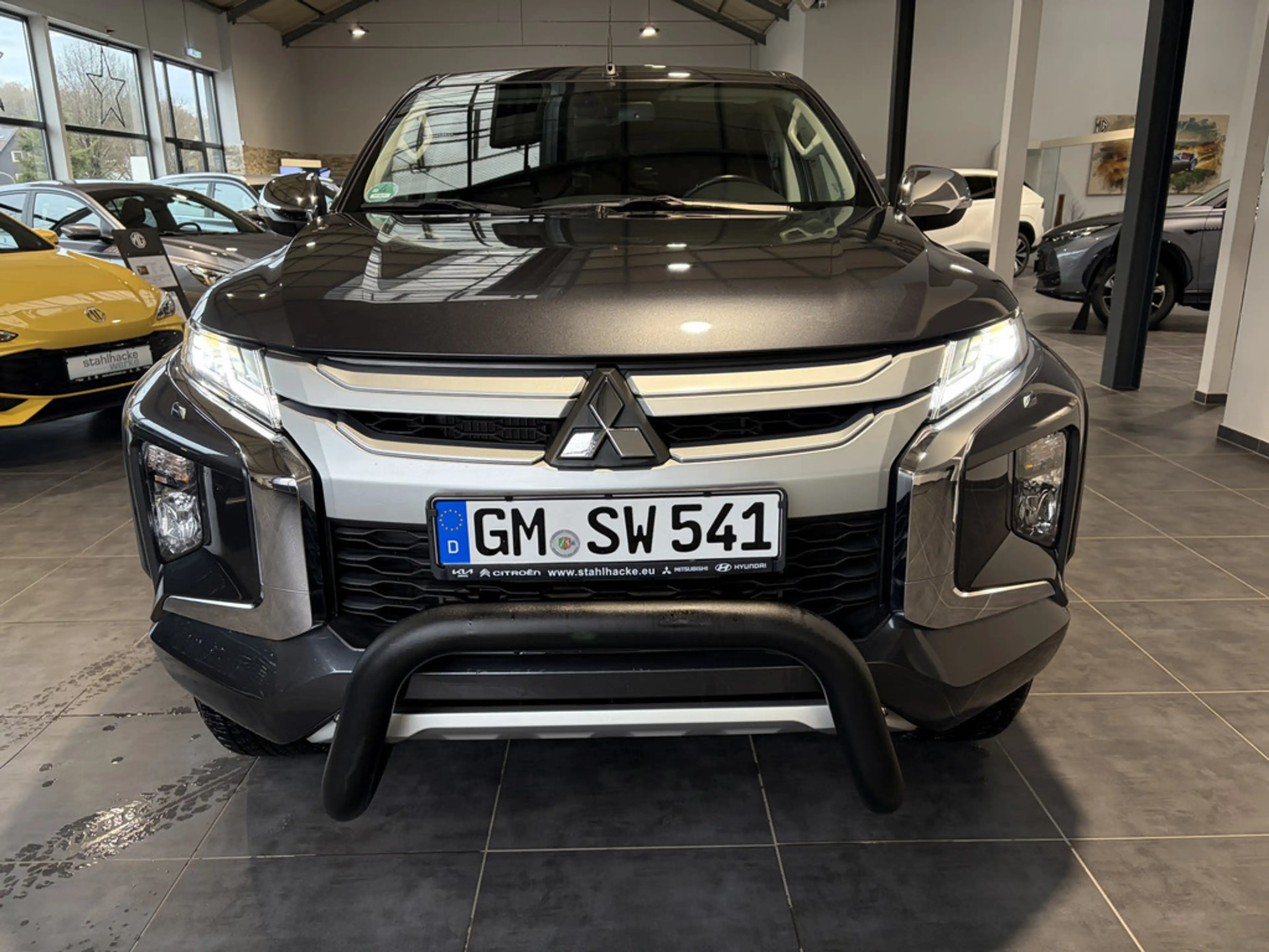 Mitsubishi L200 — photo 3