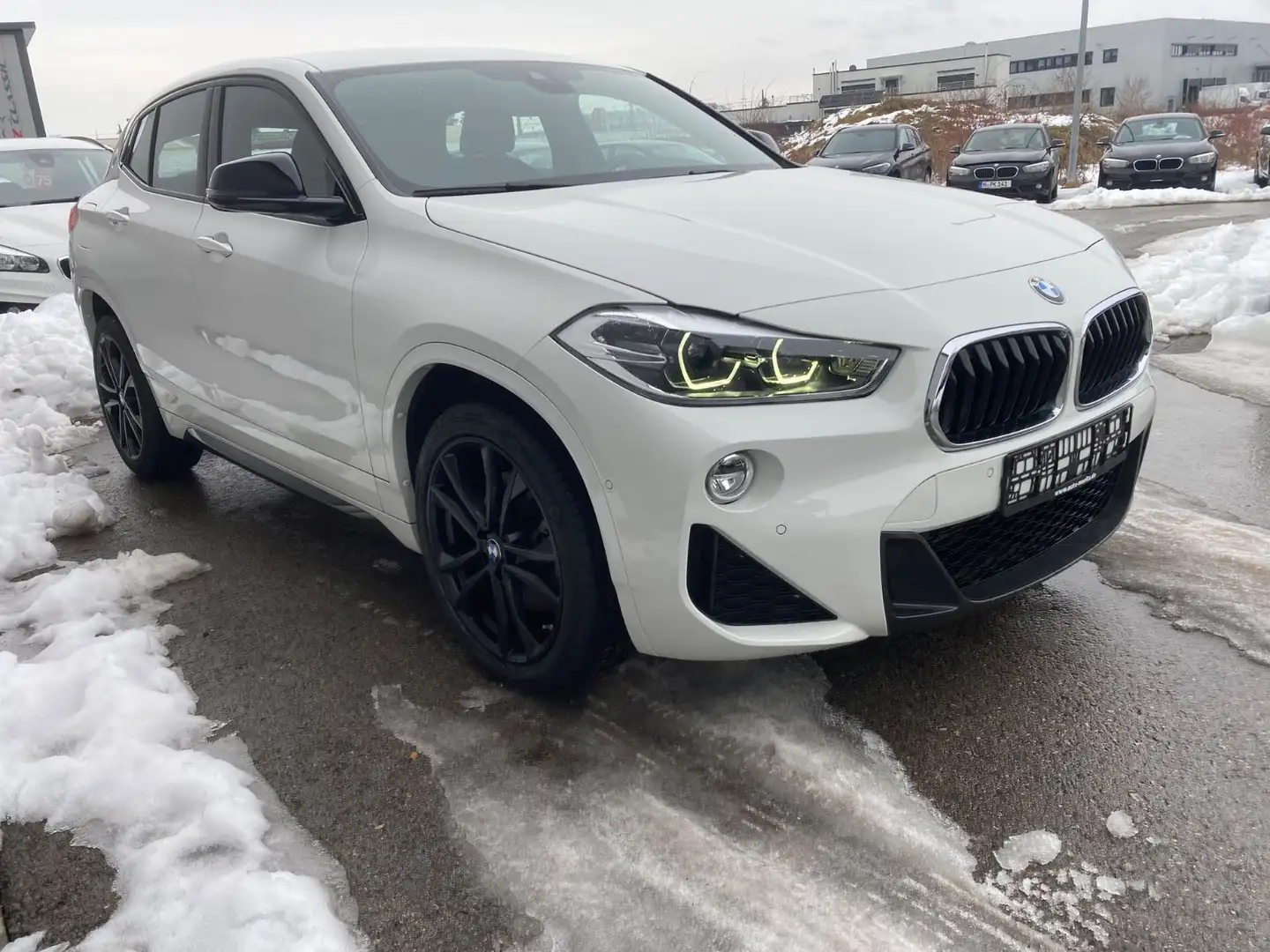 BMW X2 sDrive20iA *19"LM Rad*Navi*M Sportpaket*Kamer Weiß - 1