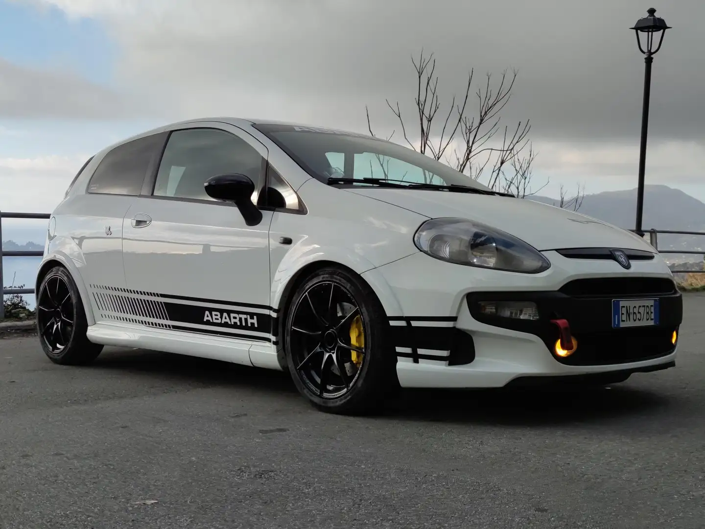Abarth Punto EVO Punto Evo 1.4 16v t. m.air s Білий - 1