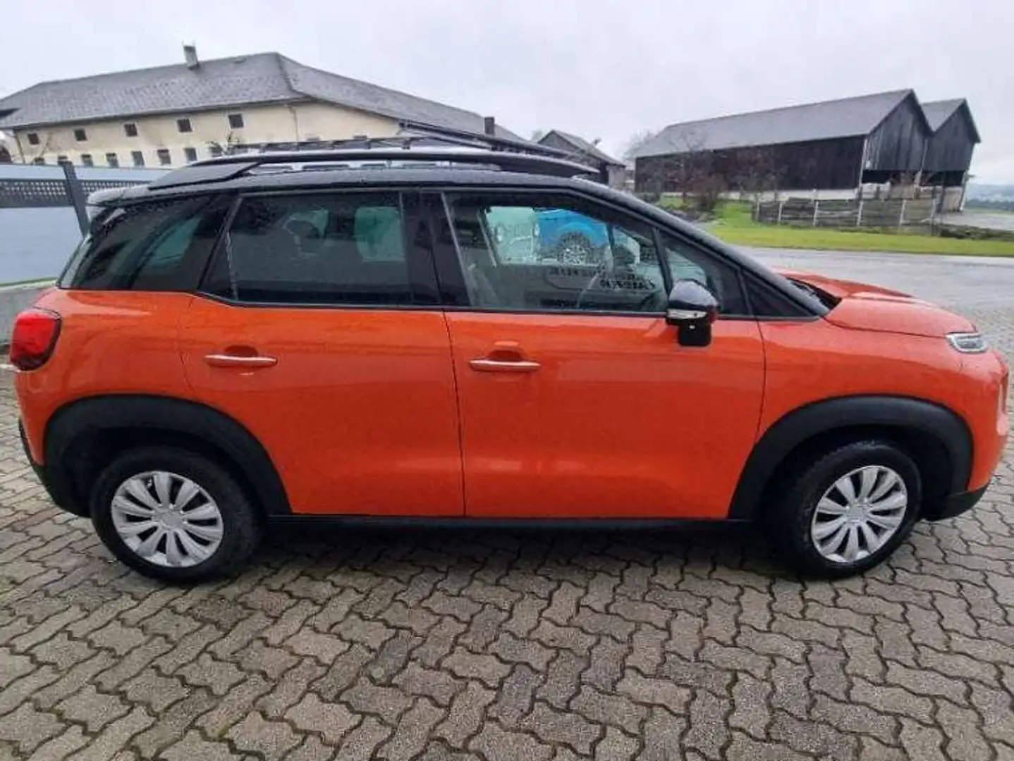 Citroen C3 Aircross C3 Aircross BlueHDi 100 S Orange - 1
