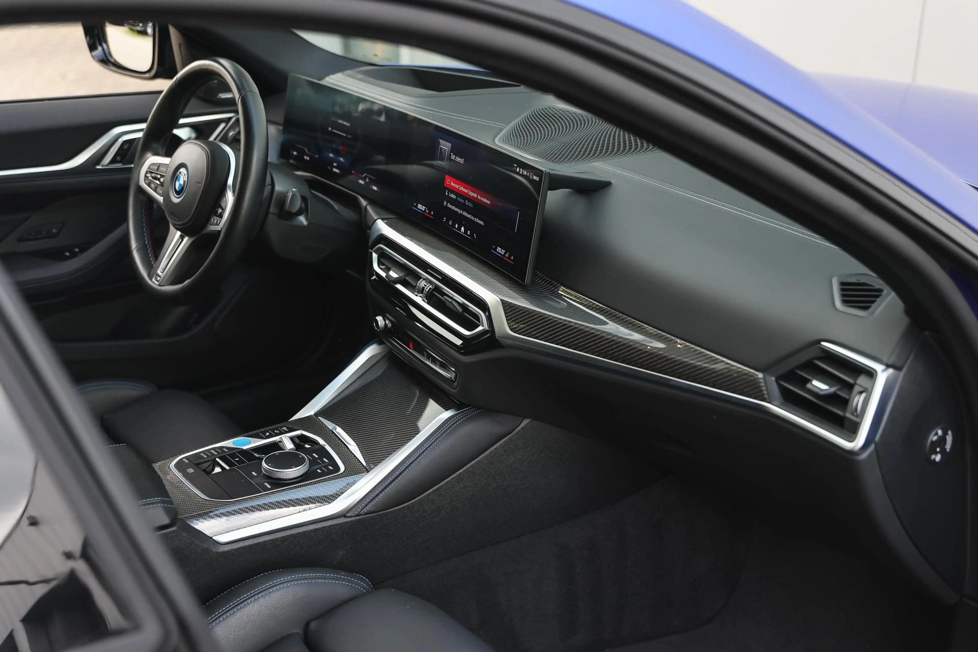 BMW i4 M50 M Sport / Trekhaak / Schuif-Kanteldak / M Spor — photo 11