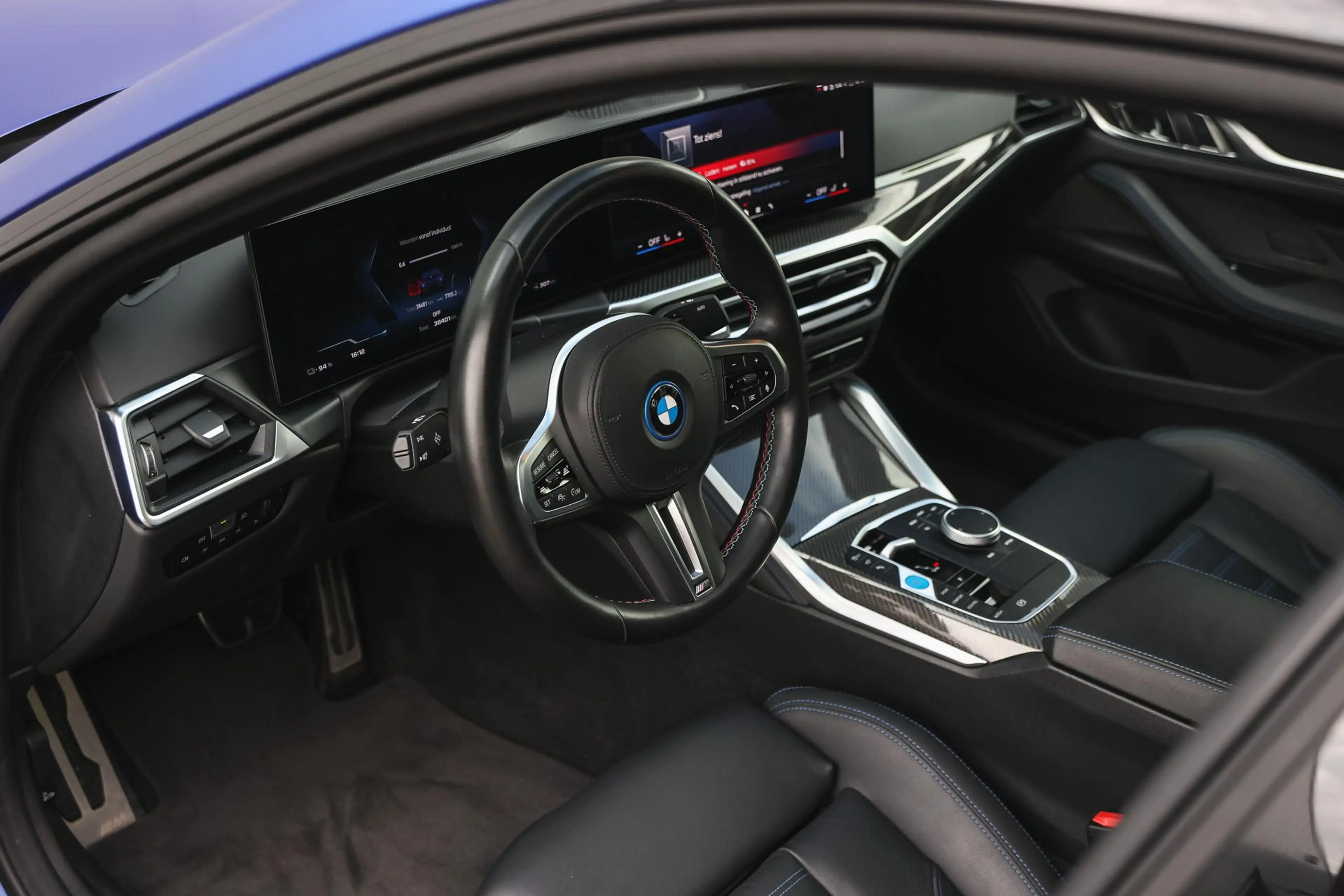 BMW i4 M50 M Sport / Trekhaak / Schuif-Kanteldak / M Spor — photo 9