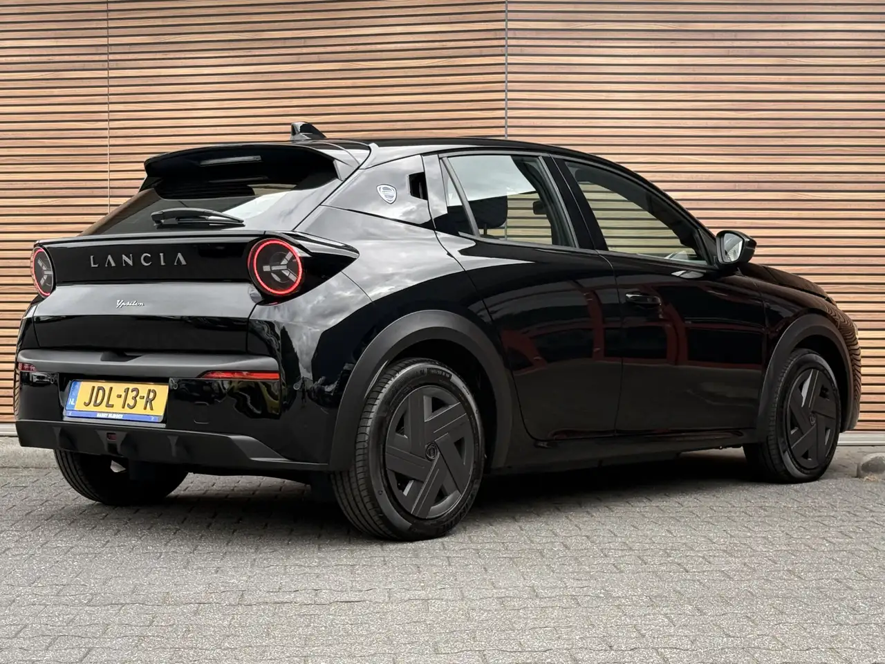 Lancia Ypsilon 2025