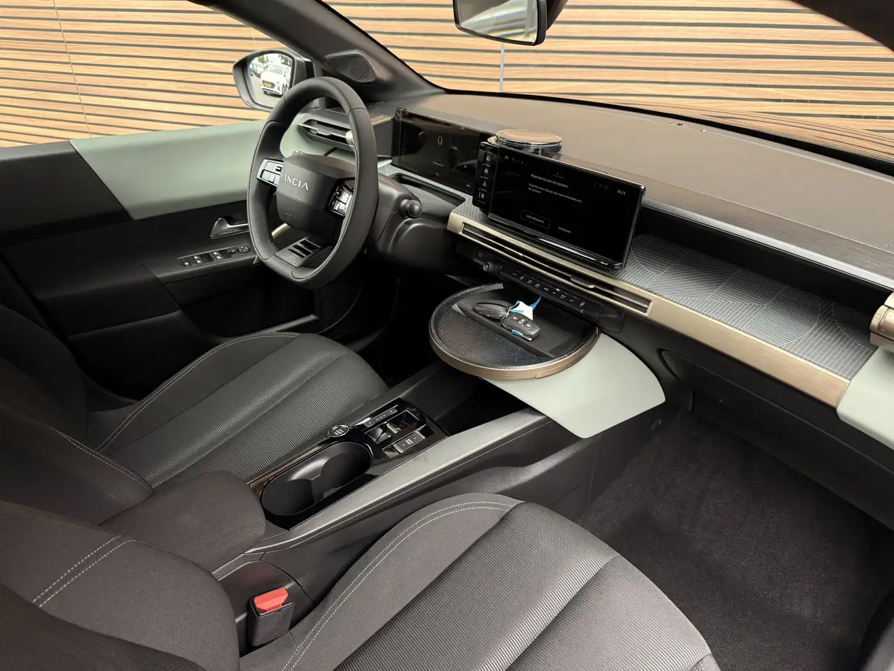 Lancia Ypsilon 2025