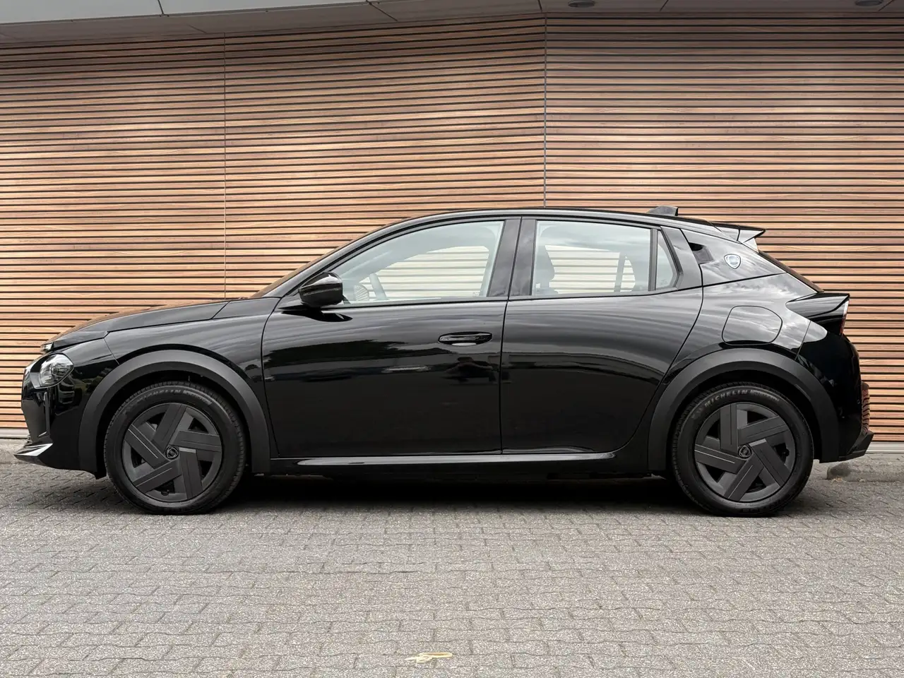Lancia Ypsilon 2025