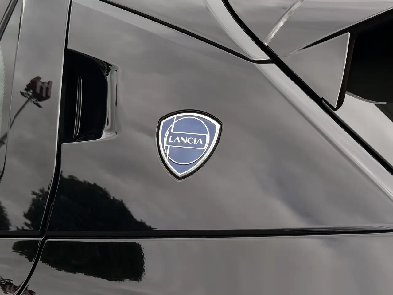 Lancia Ypsilon 2025 — фото 17