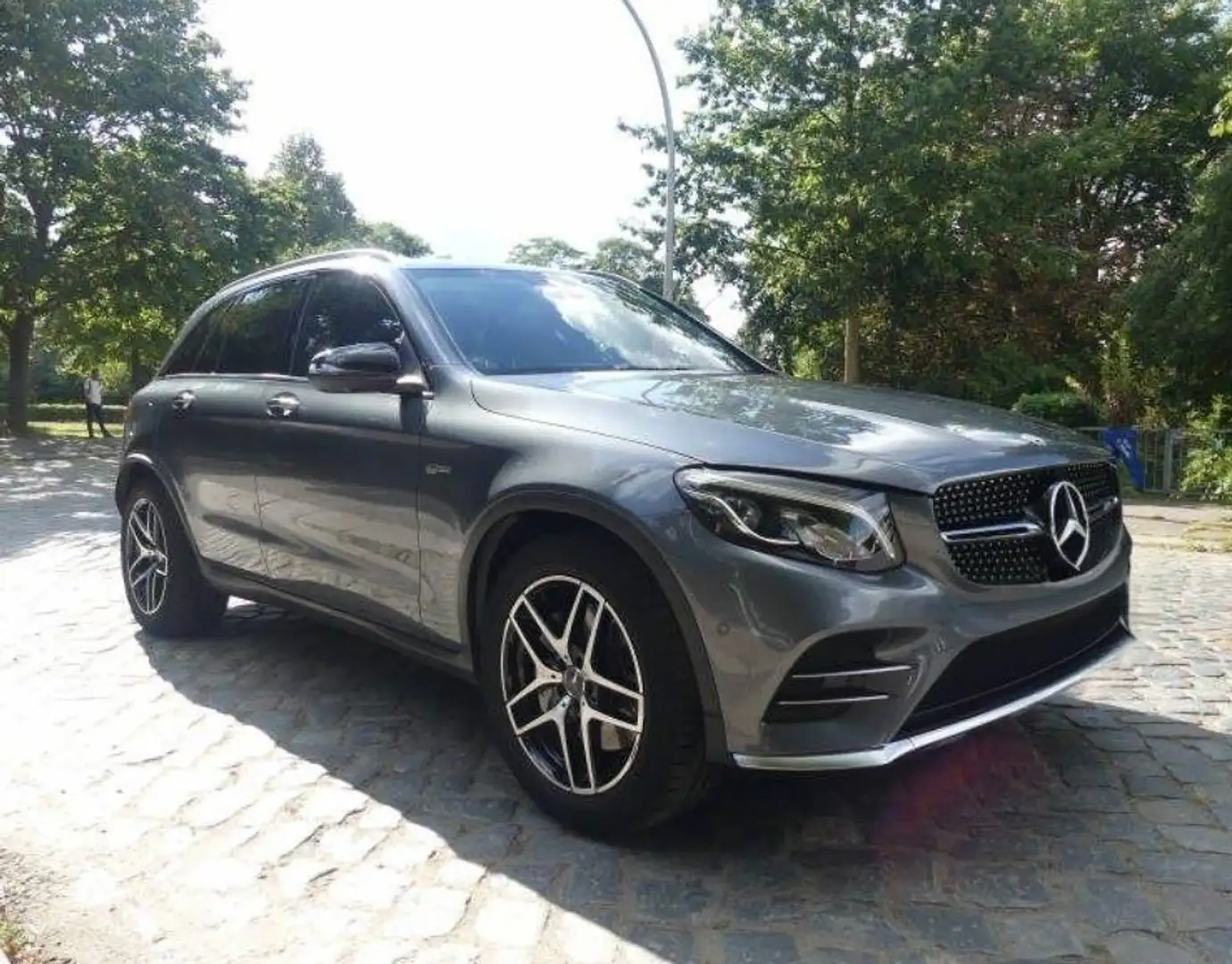 Mercedes-Benz GLC 43 AMG GLC 43 AMG 4Matic (253.964) Grau - 2