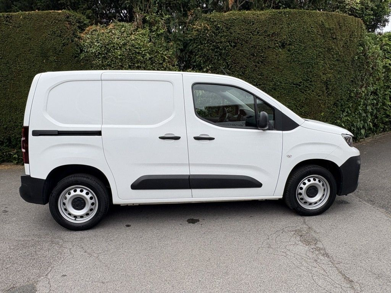 Peugeot Partner 1.5 BlueHDi 100 L1 EHZ S&S Premium — photo 3