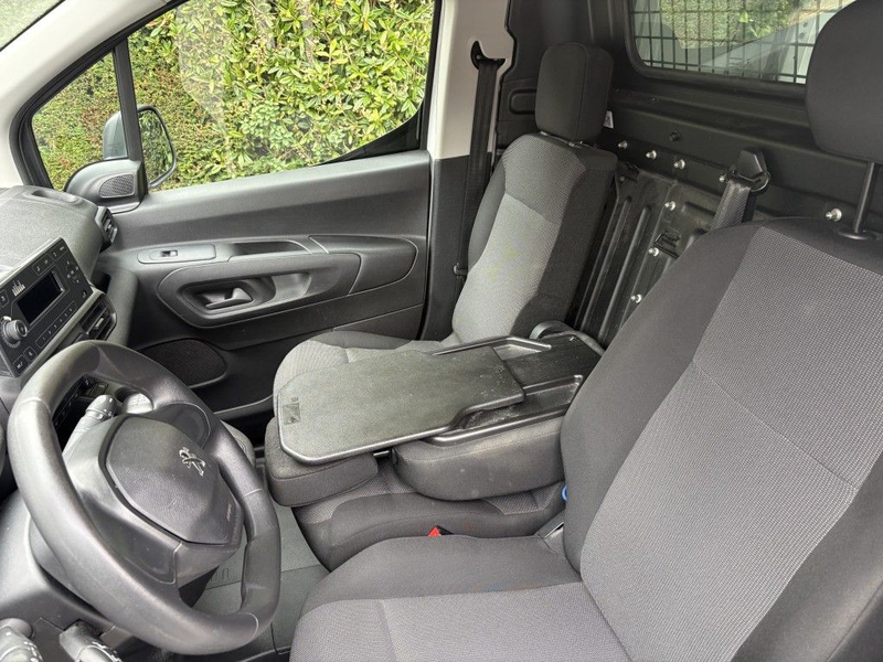 Peugeot Partner 1.5 BlueHDi 100 L1 EHZ S&S Premium — photo 14