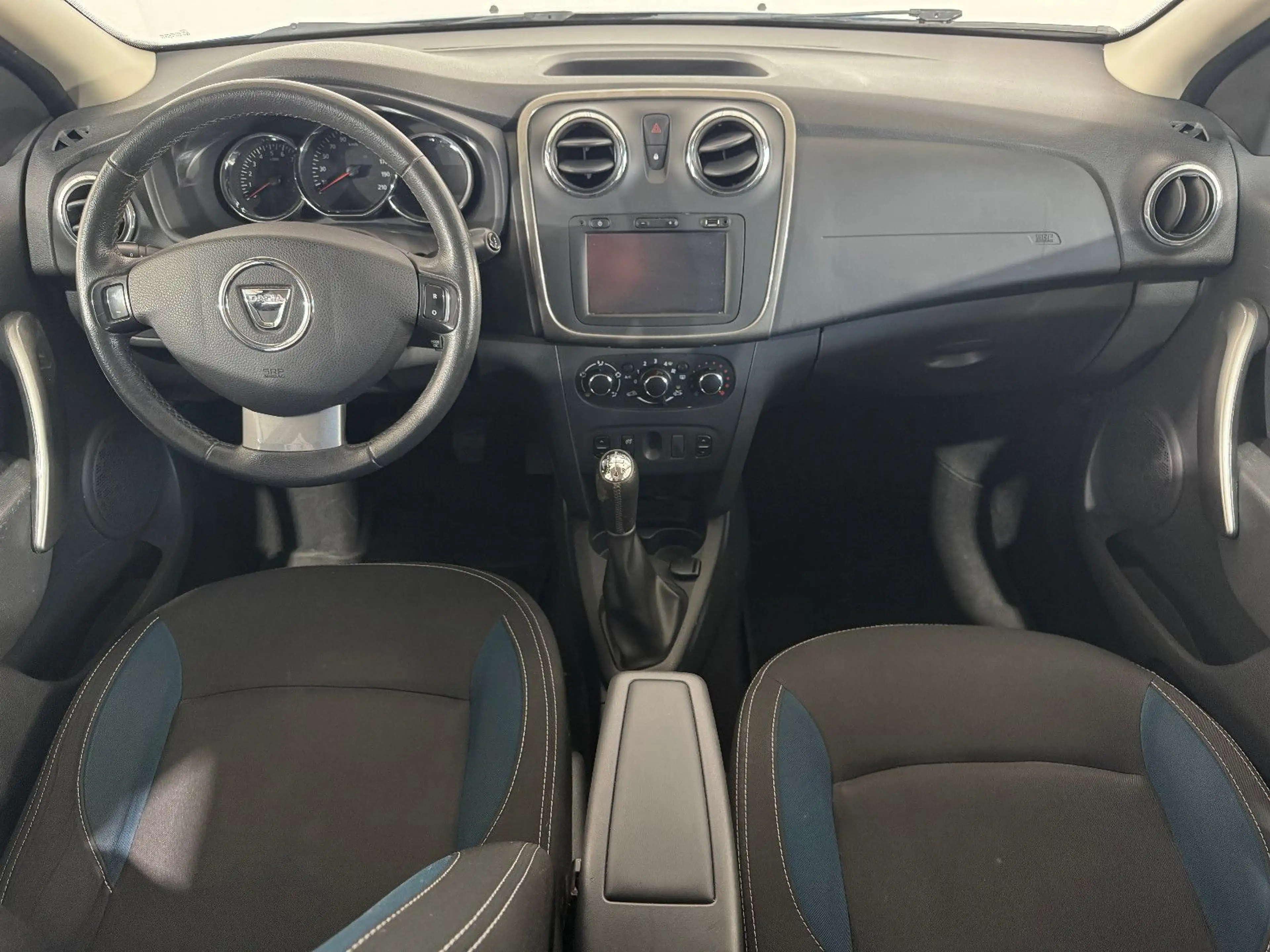 Dacia Logan MCV**2.HAND+KLIMA+TEMPOMAT** — photo 11